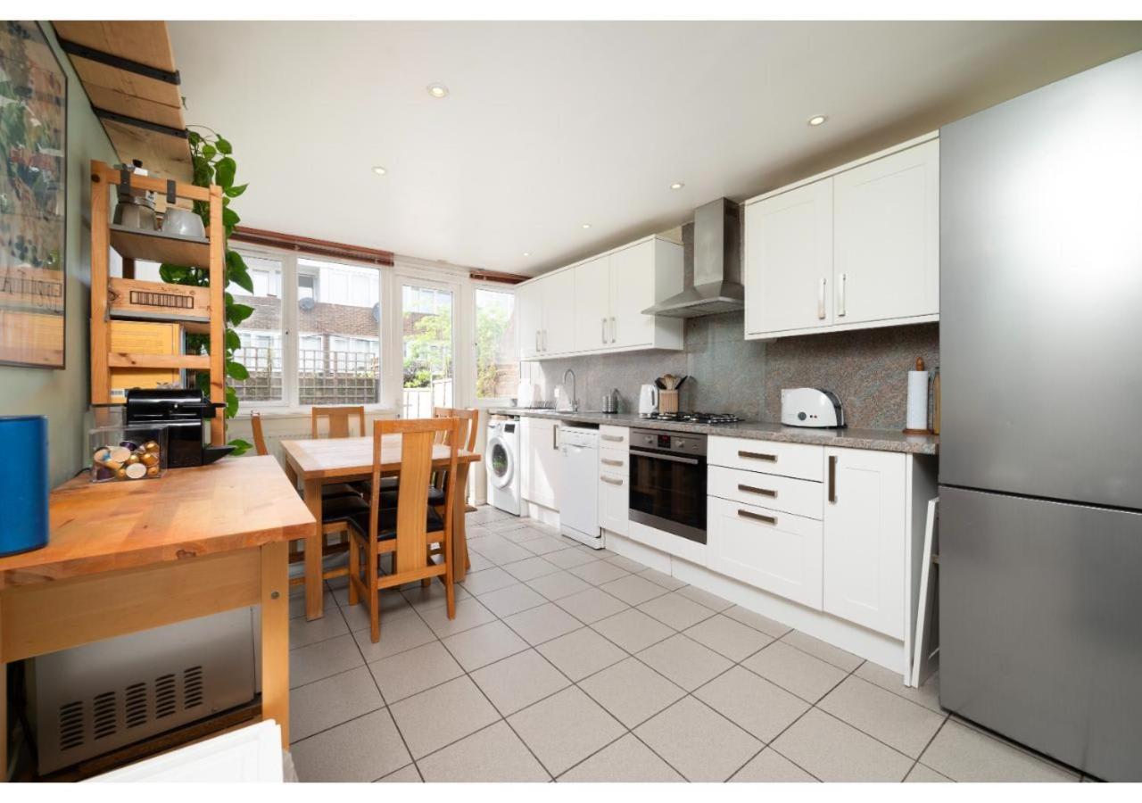 Holiday home Chic 3-br Welll Located In Islington London