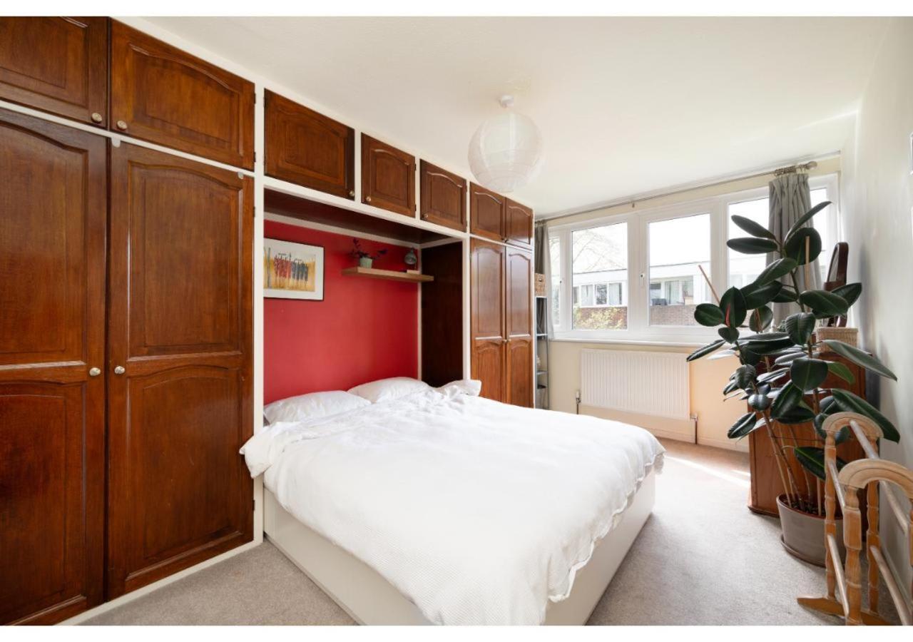 Holiday home Chic 3-br Welll Located In Islington