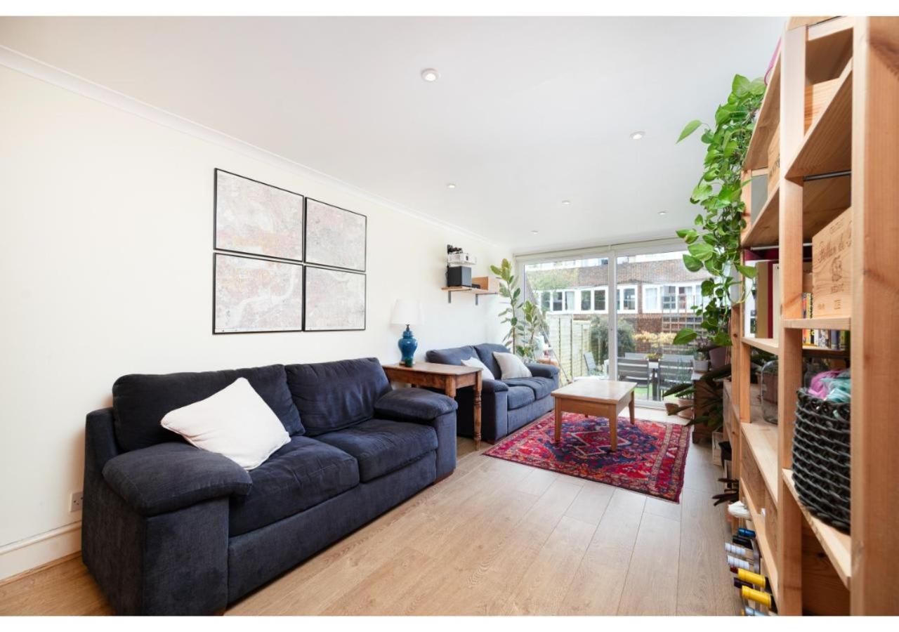 Holiday home Chic 3-br Welll Located In Islington *