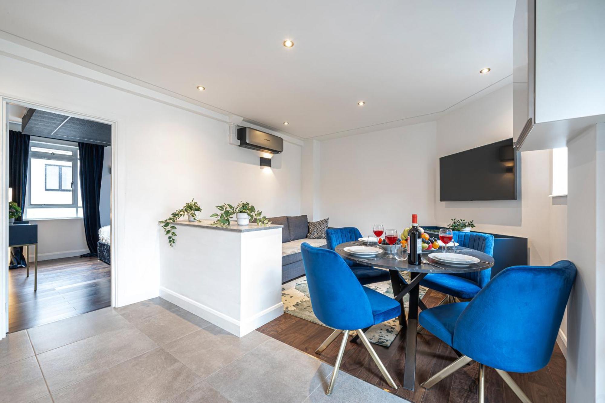 Apartment At Whitfield Street London