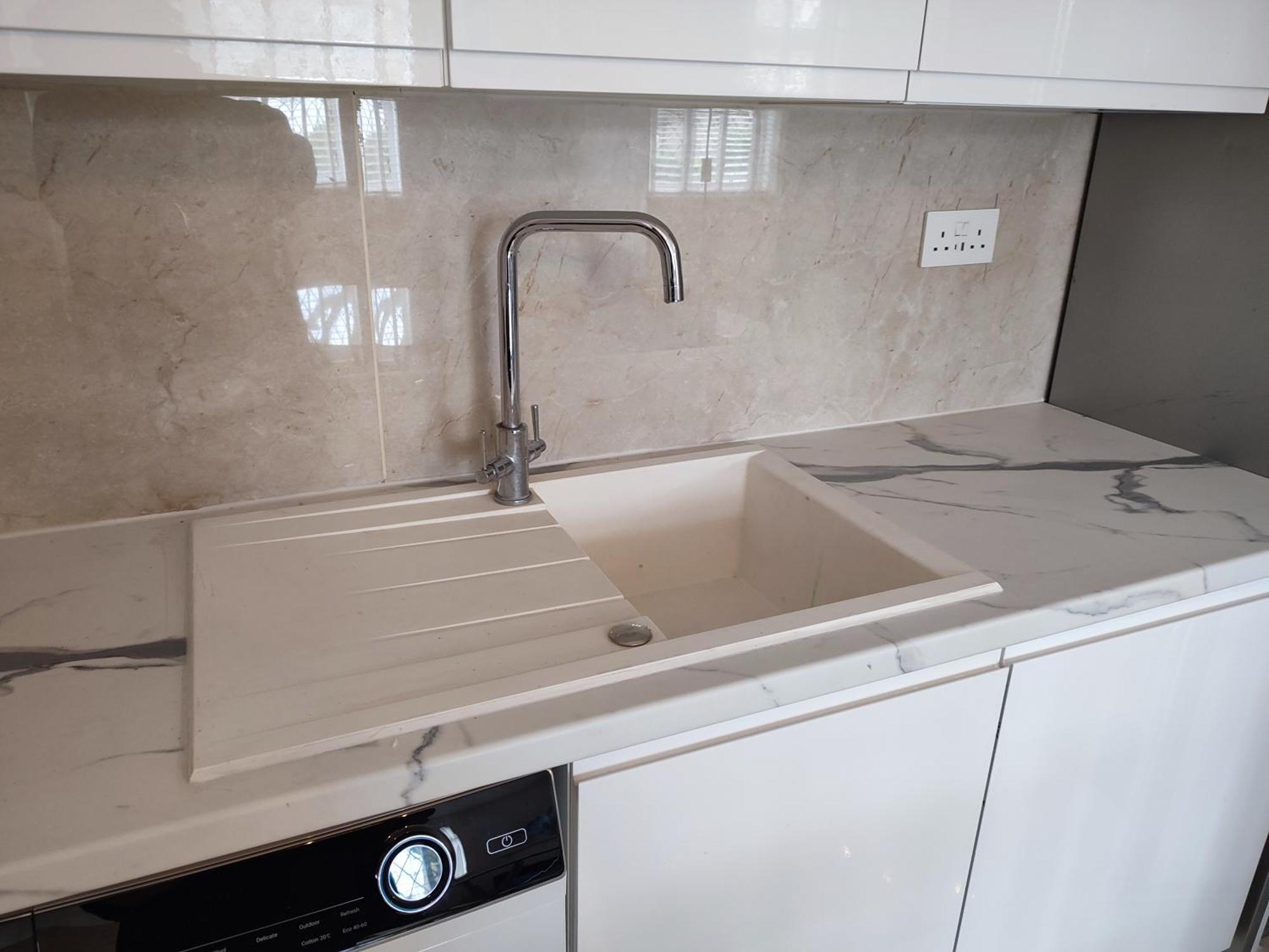 Bright And Spacious Studio Flat London