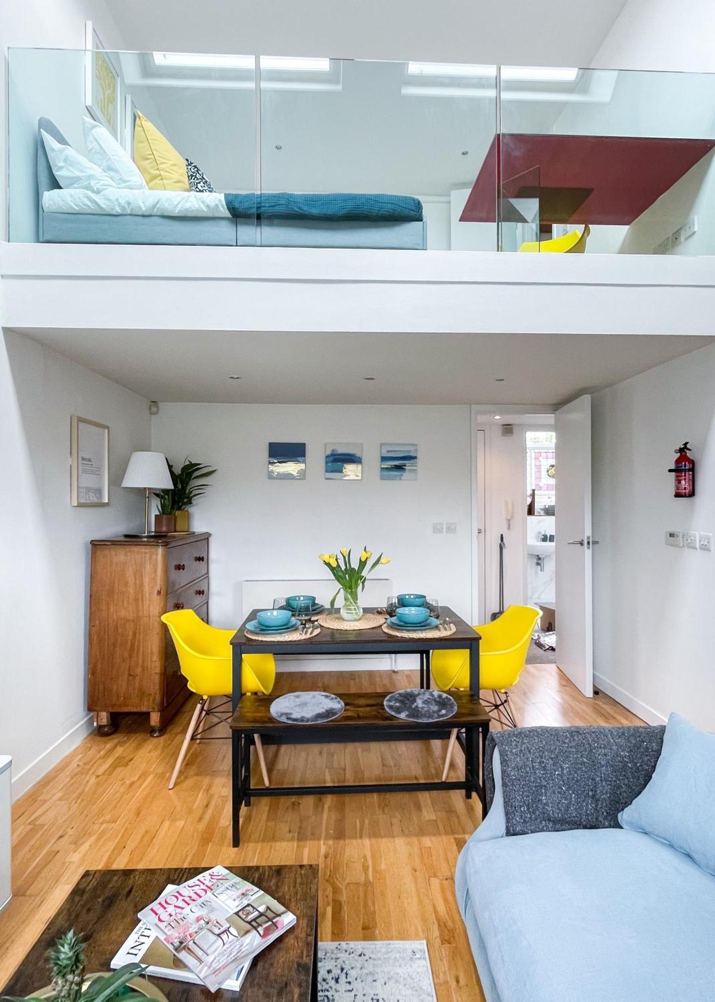 Beautiful Split Level In Central London, Walking Distance To Notting Hill London