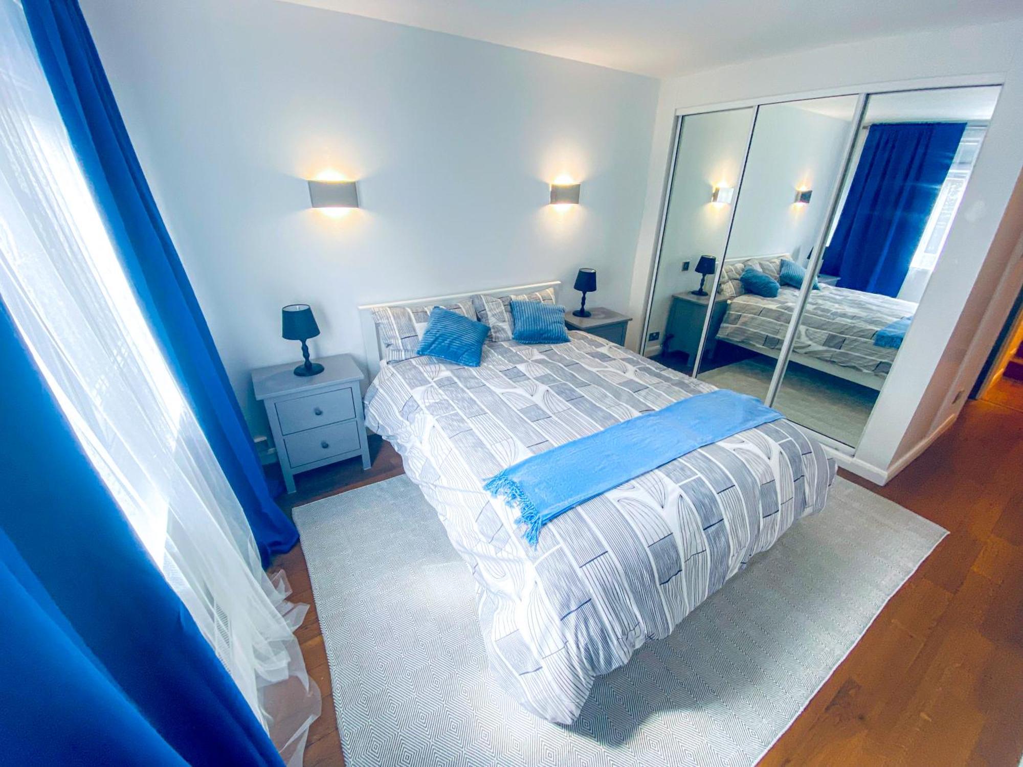 Apartment 3 Bedroom Flat With Sauna 2,5 Bath, Sloane Square, Chelsea,
