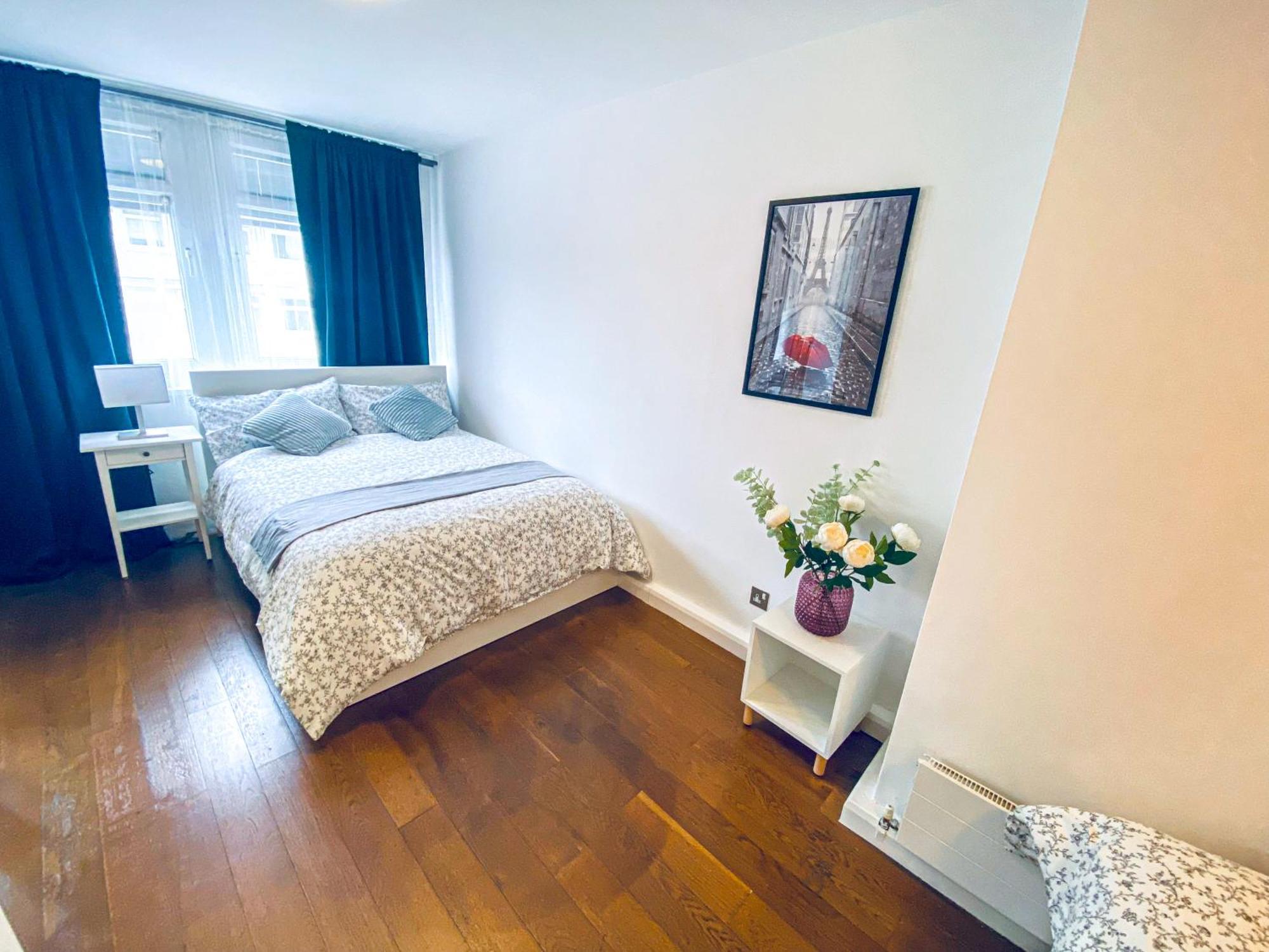 Apartment 3 Bedroom Flat With Sauna 2,5 Bath, Sloane Square, Chelsea,