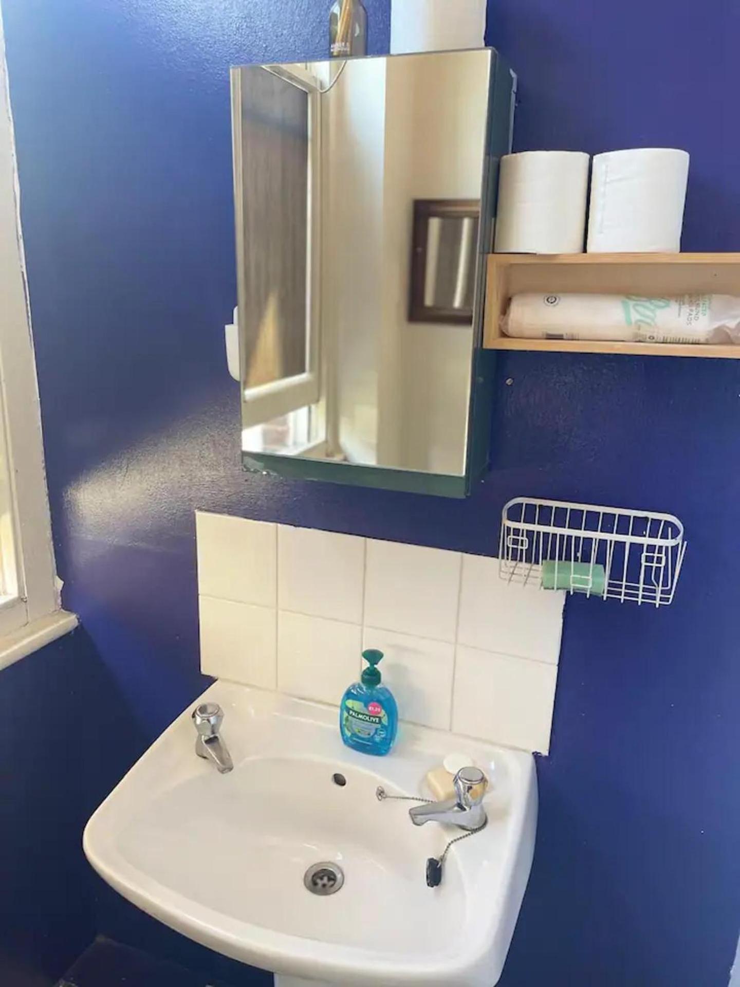 Apartment Charming 1-bed In