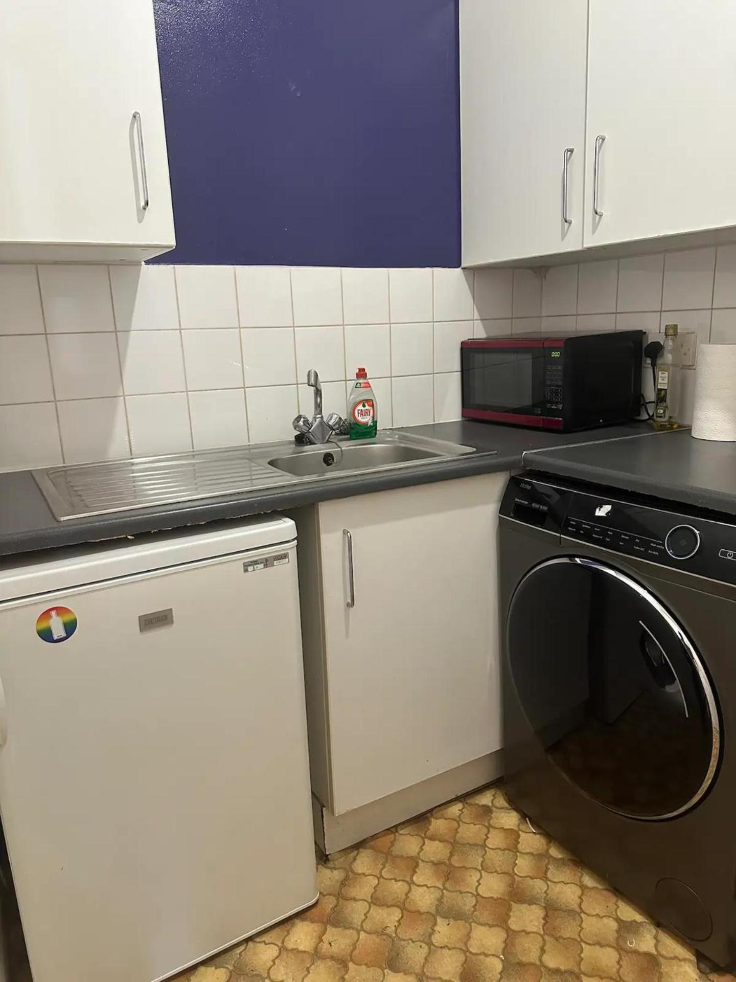 Apartment Charming 1-bed In *