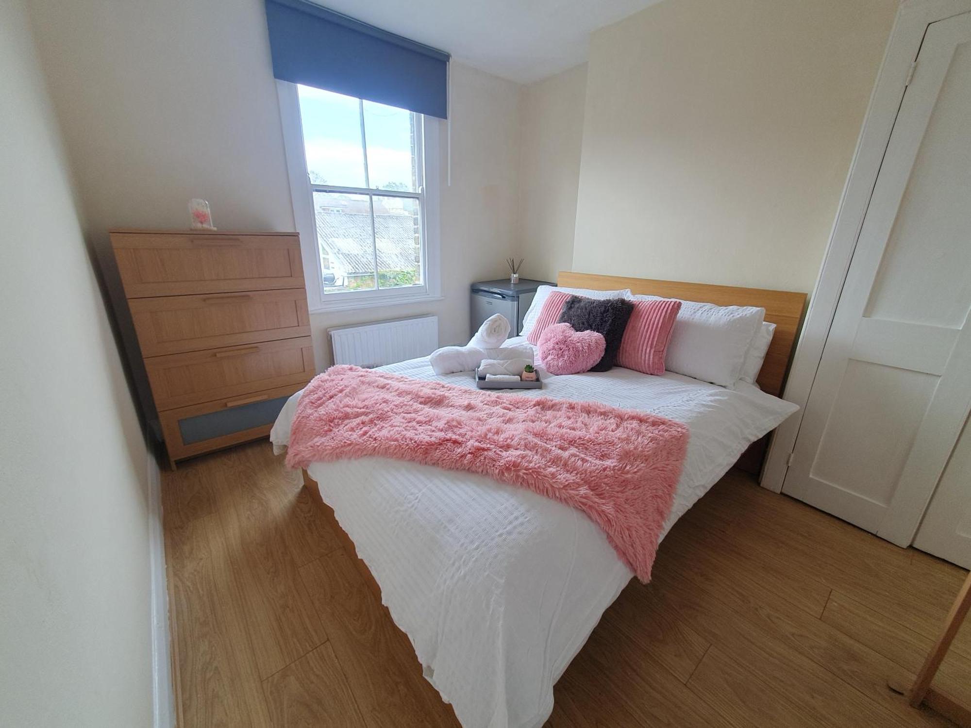 Comfy Bedroom D London