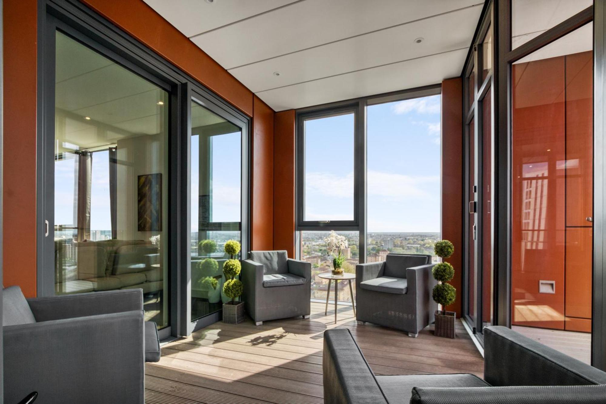 Stunning 360º View Luxurious Penthouse Apartamento Londres