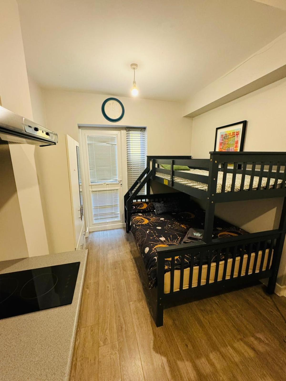 Apartamento Halloway Guest 54