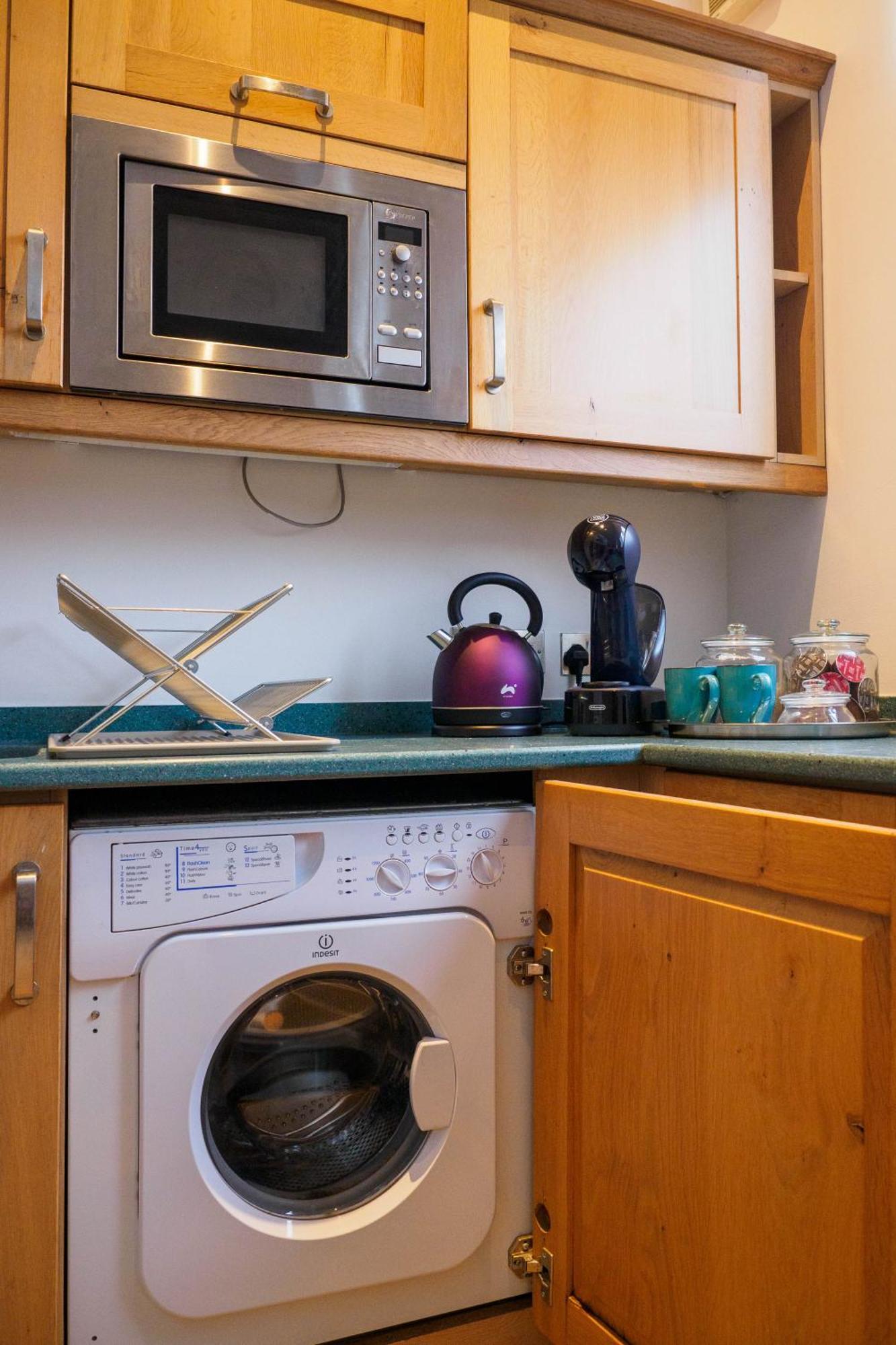 Apartment Beautiful Split Level In Central London, Walking Distance To Notting Hill *