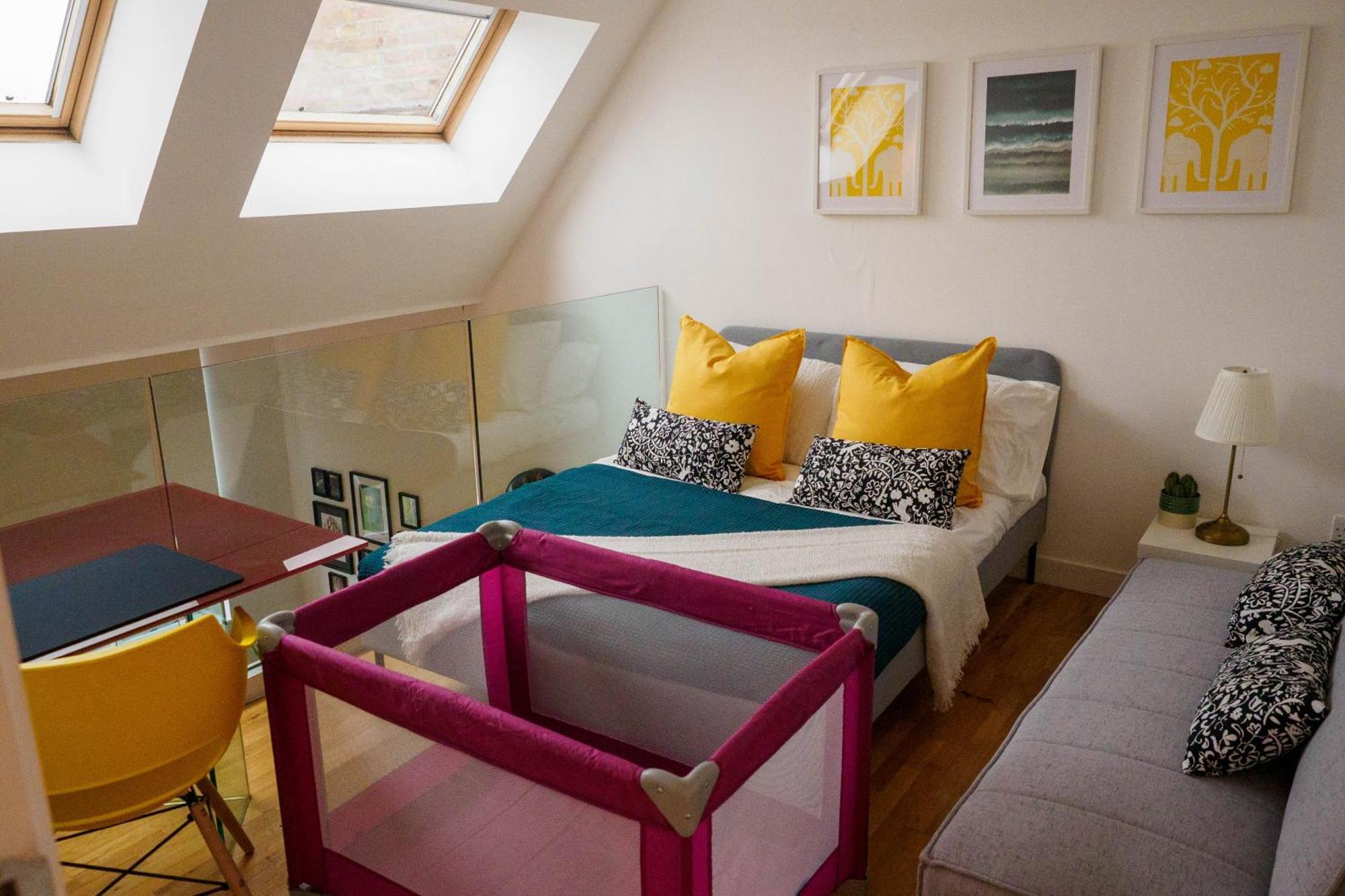 Beautiful Split Level In Central London, Walking Distance To Notting Hill Apartment