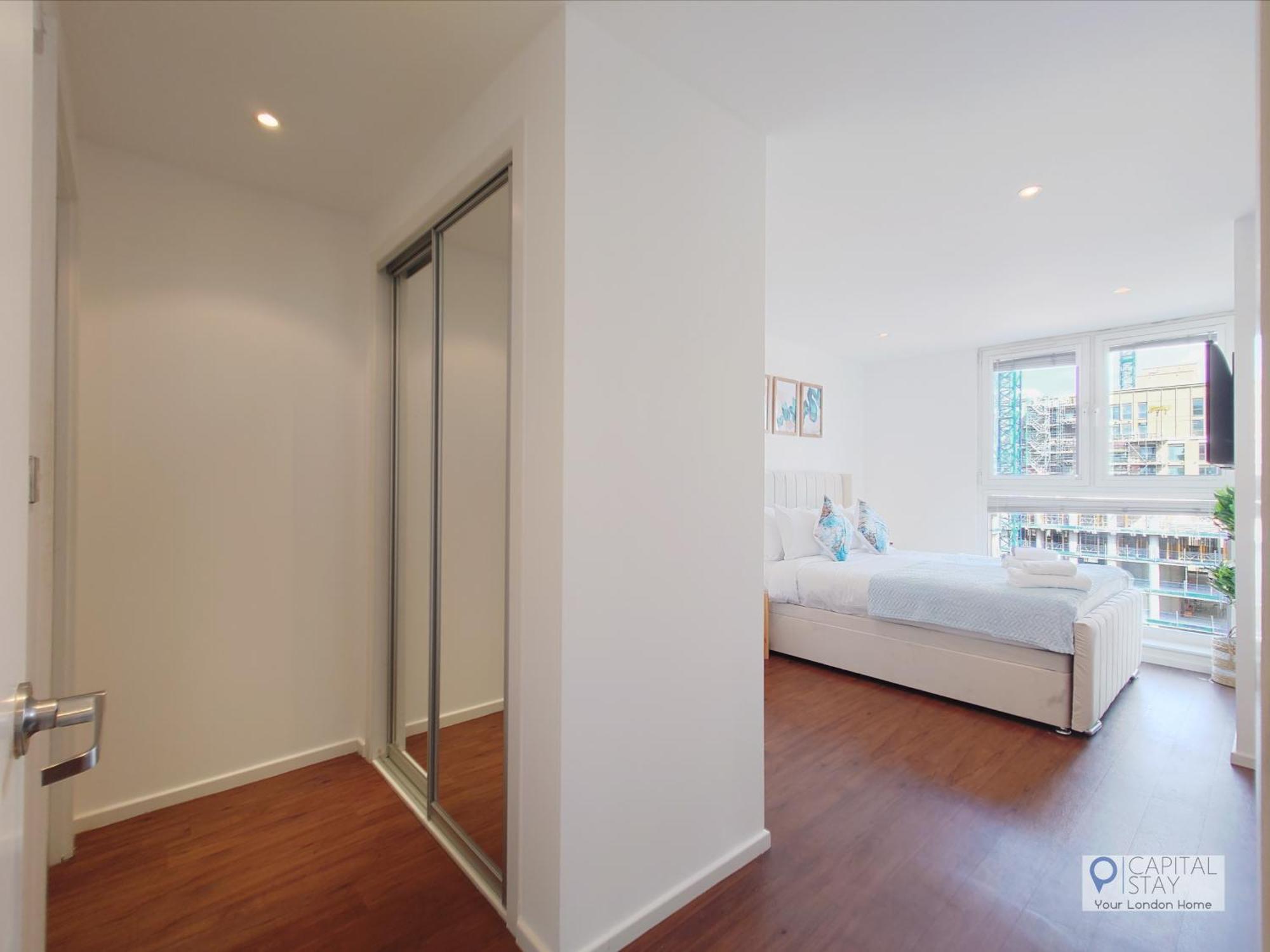 Deluxe Two Bed By Excel & O2 Londres