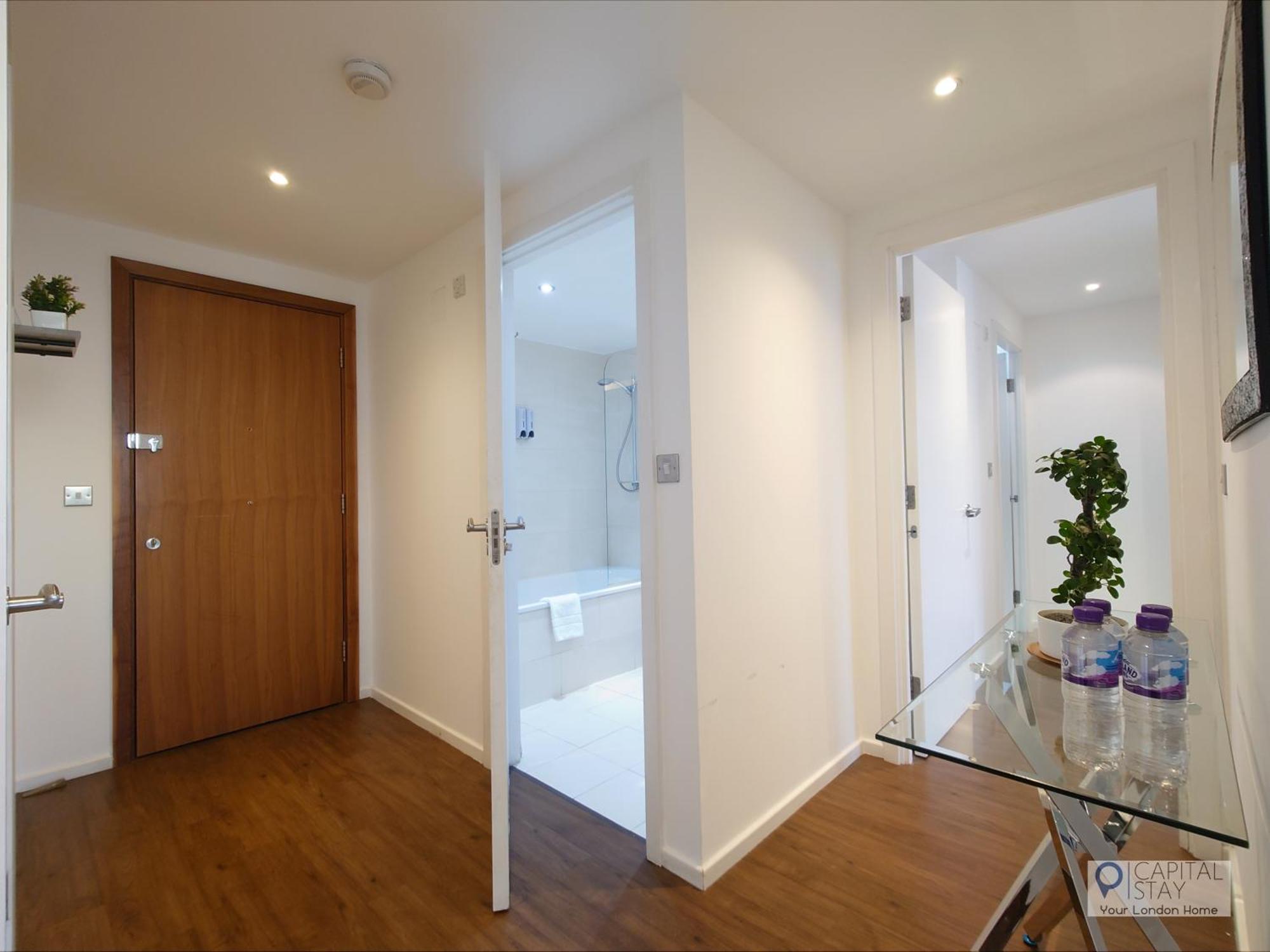 Deluxe Two Bed By Excel & O2 Londres