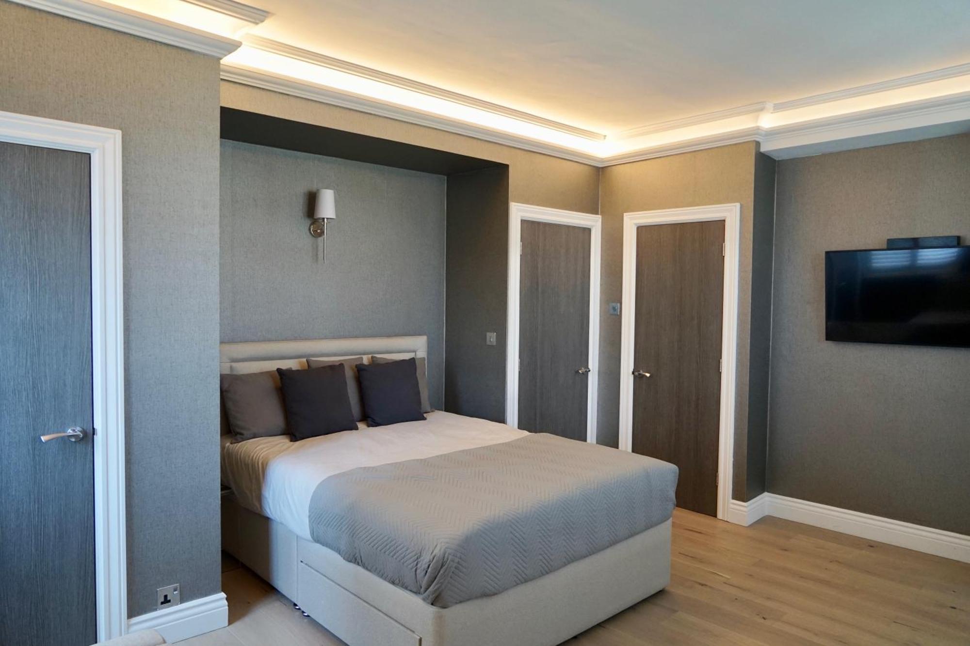 Chelsea Apartment