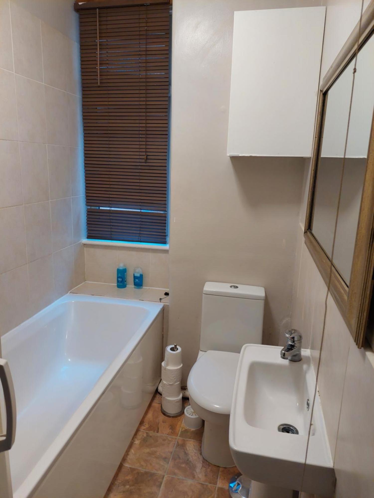 2 Bedroom Garden Apartment London