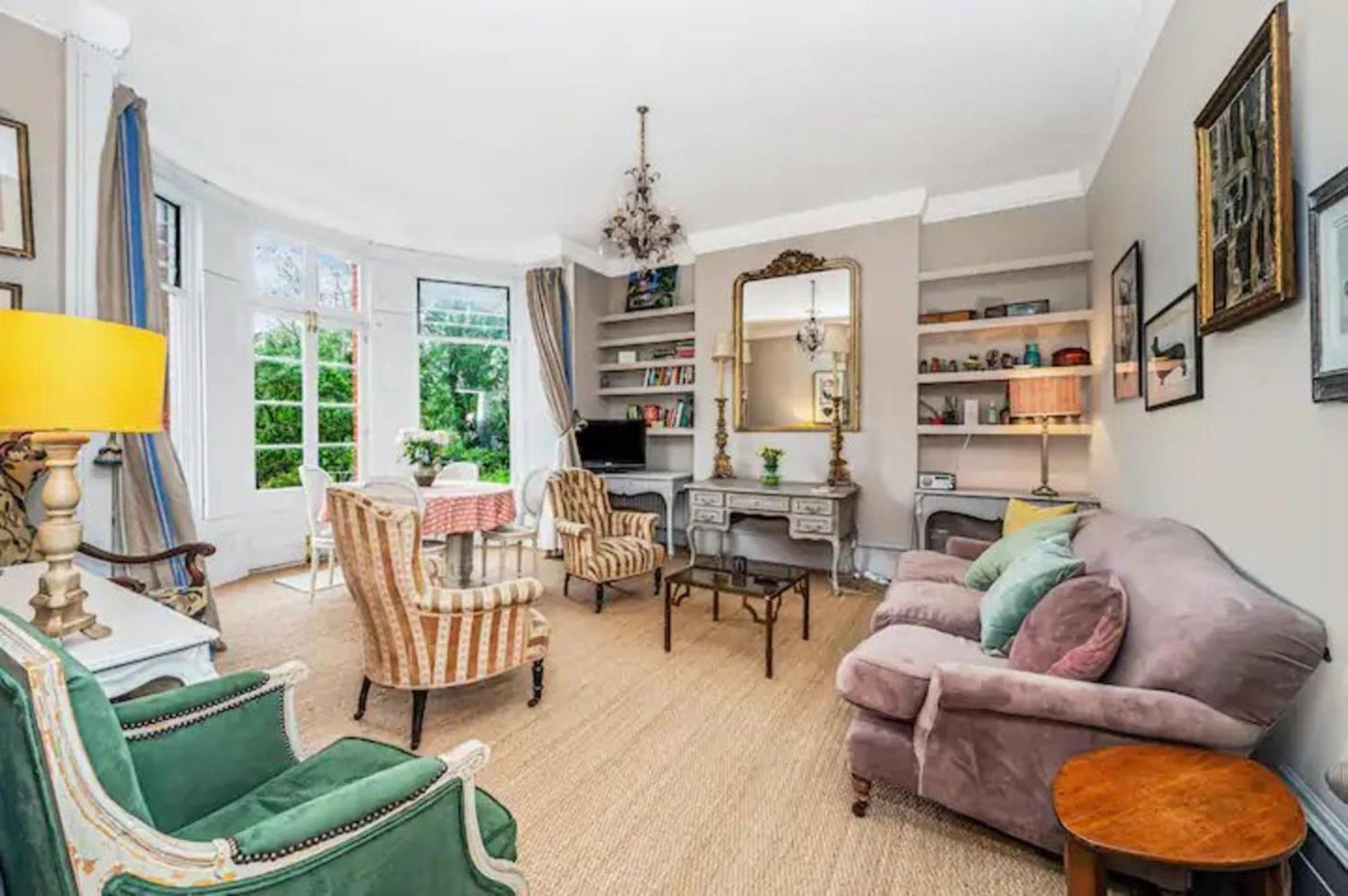 Pass The Keys Exquisite Flat - Minutes To Londres