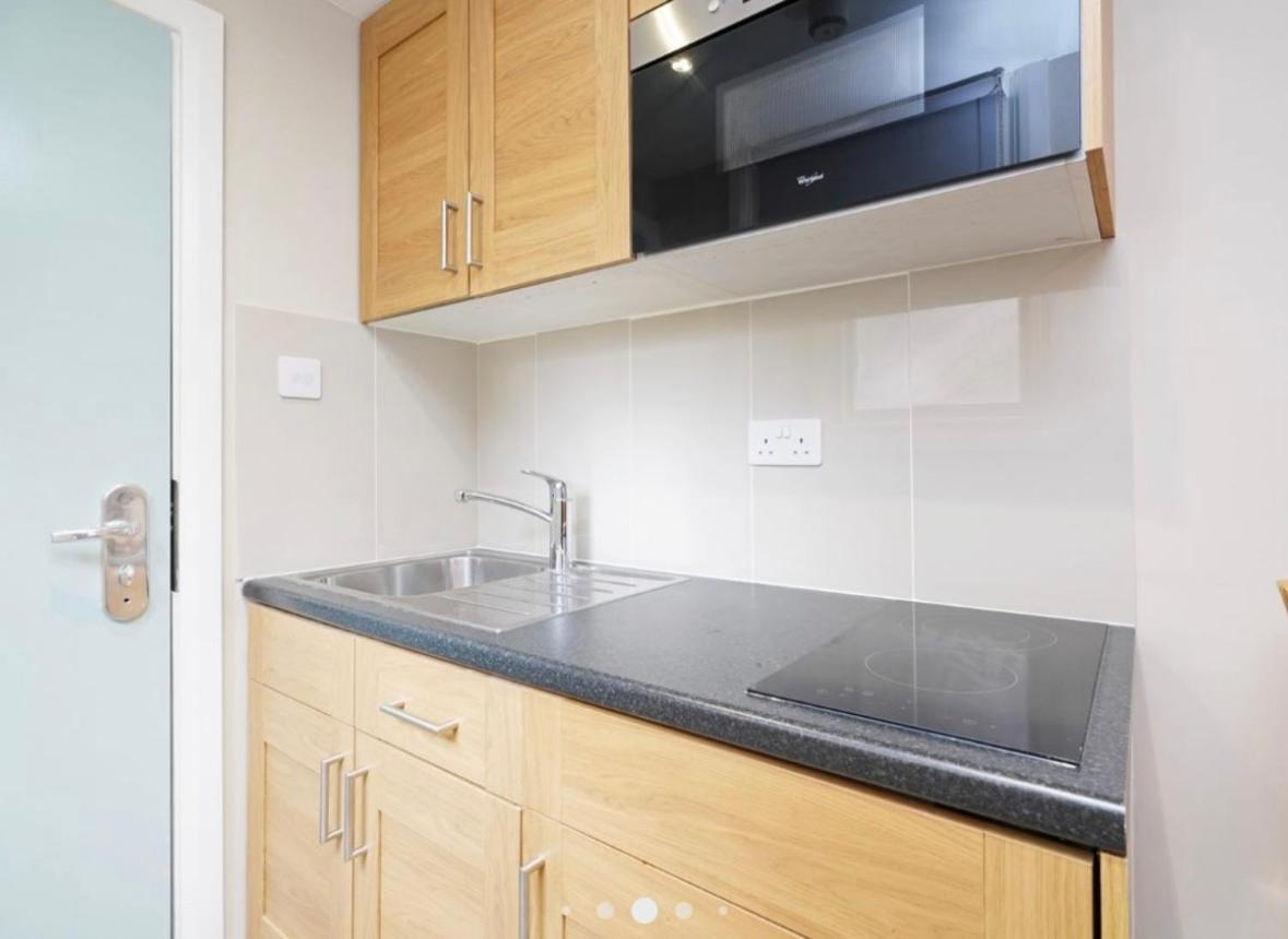 Private Flat, Next To Hyde Park *