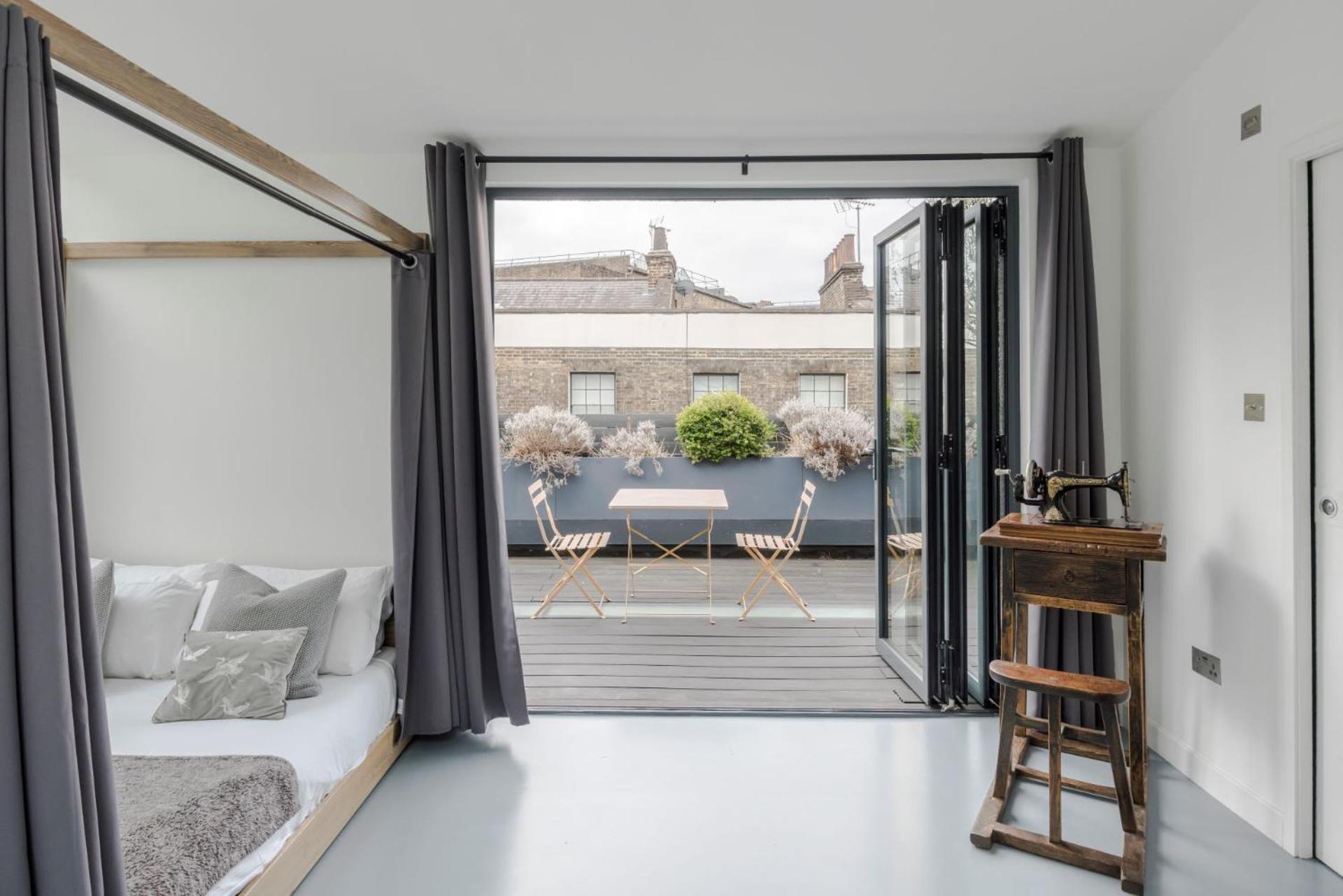 Holiday home Magic Moments - Bridge - By Frankie Says London