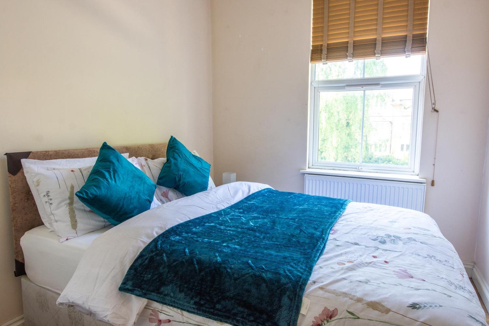 Apartment Evergreen Apartments, Flat 3, *