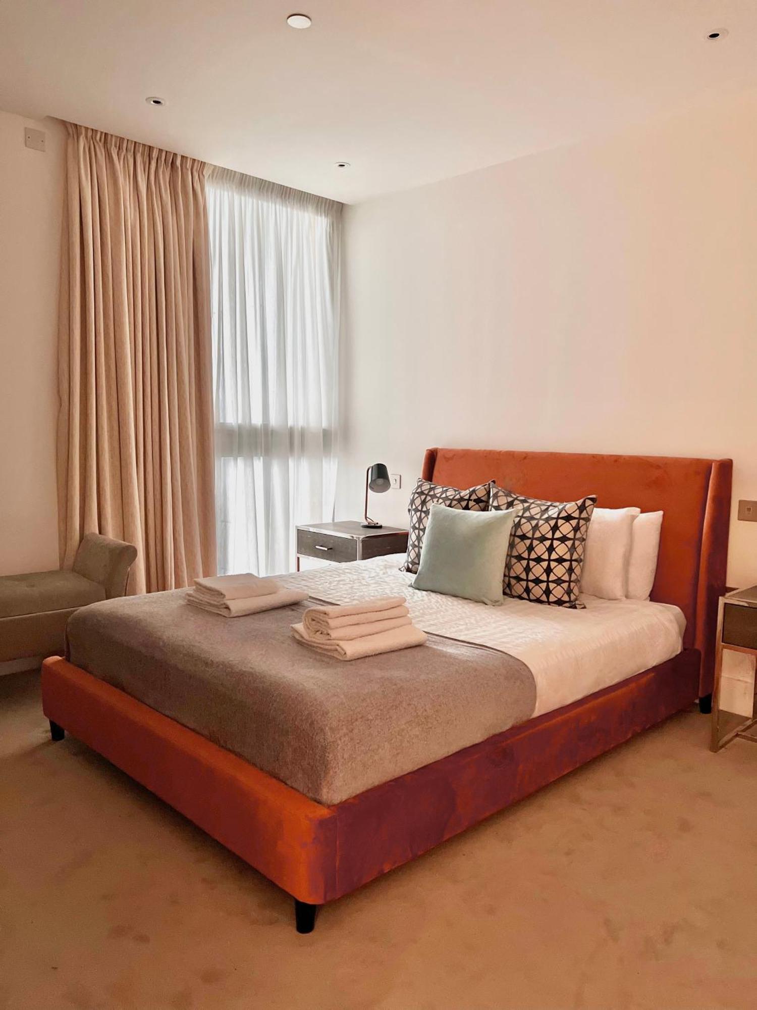 Luxury 2 Bedroom In Old Street, Apartamento *