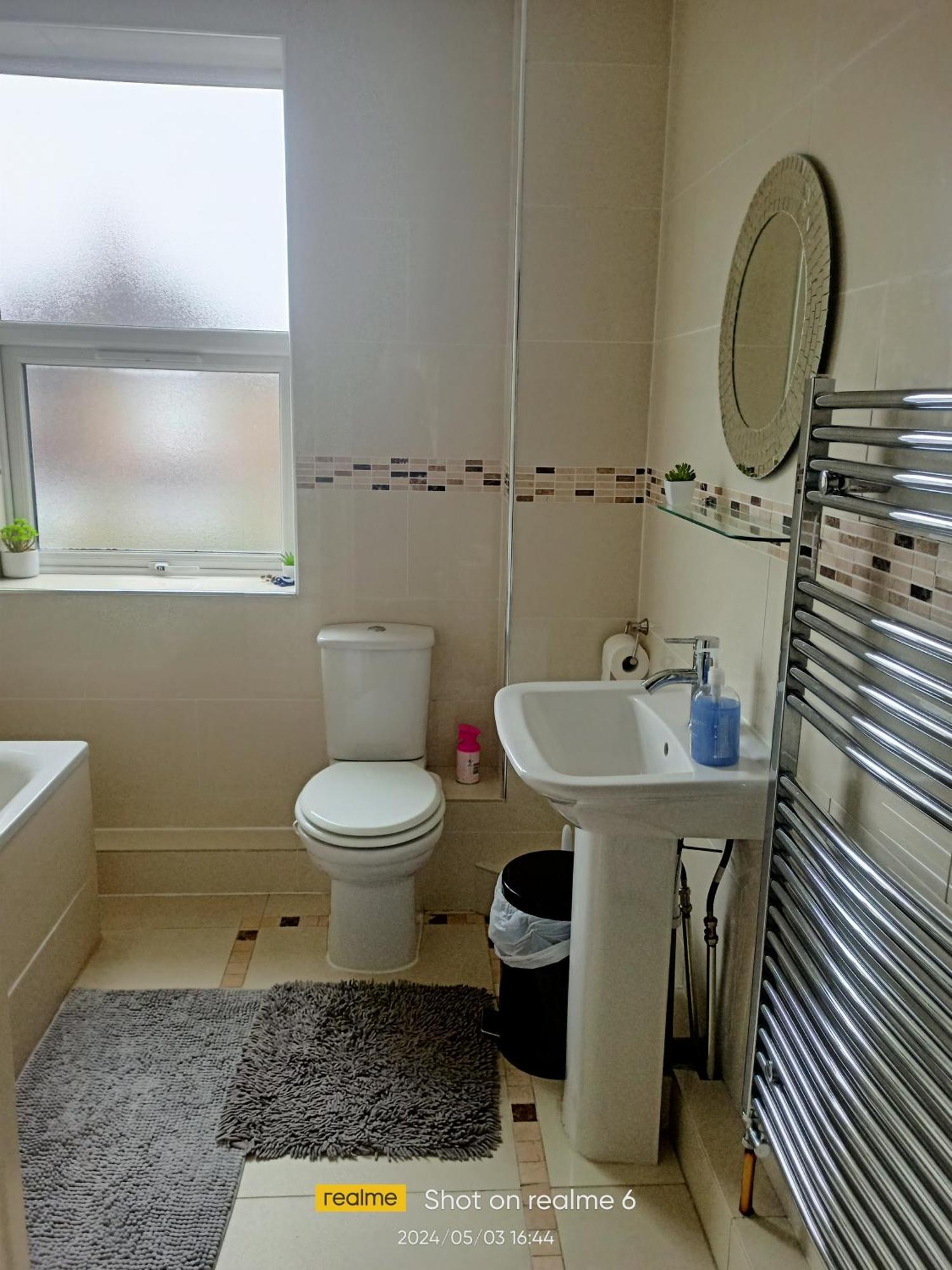 Homestay Goldy's Place In E17 Room2 London