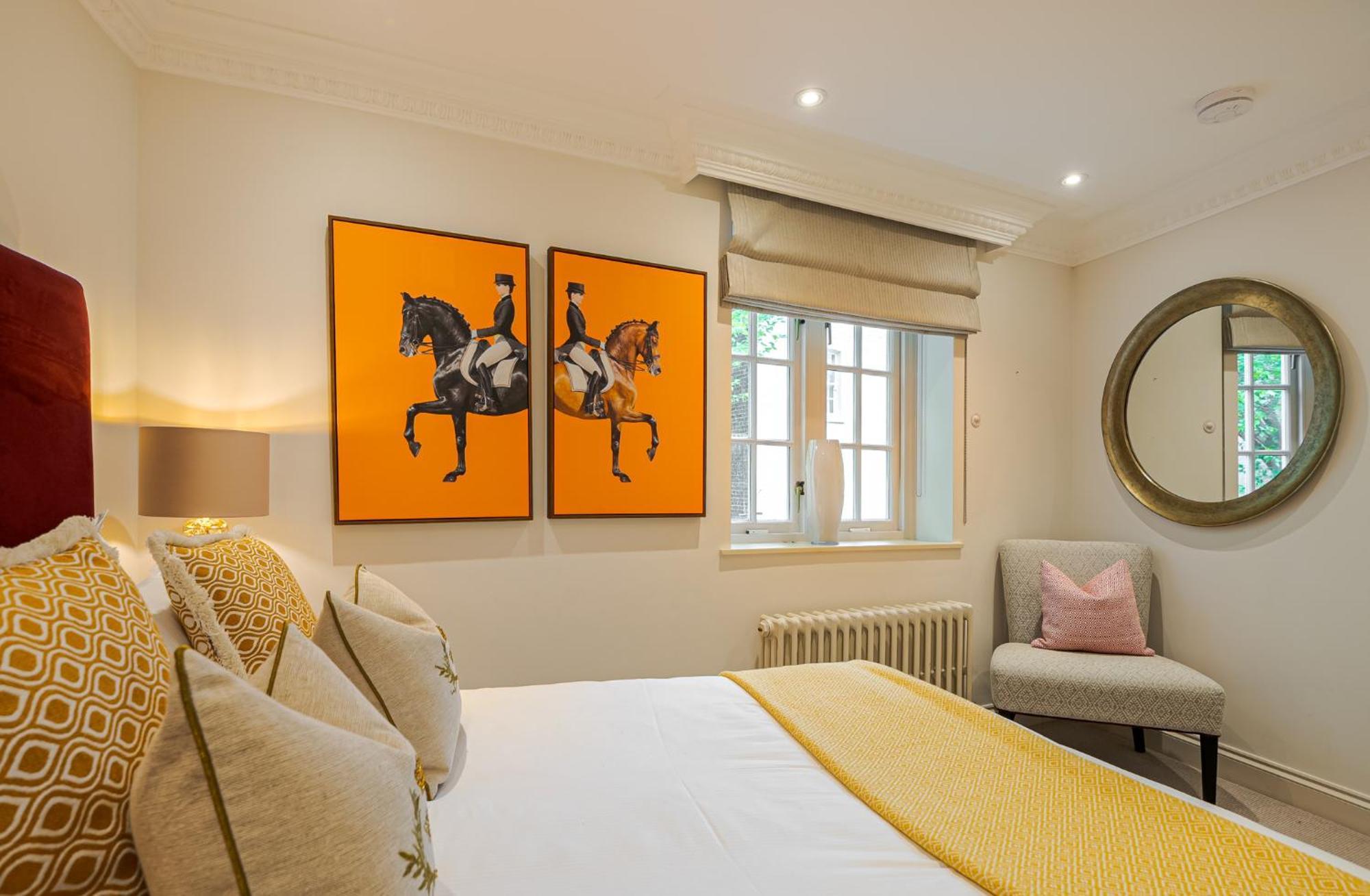 Modern 3 Bedroom Luxury House With Garage In Apartamento Londres