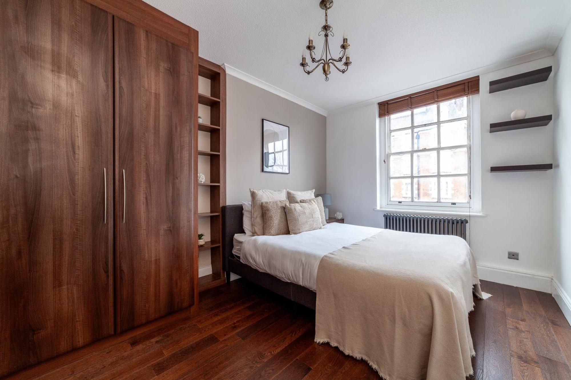The St John's Wood Apartment *