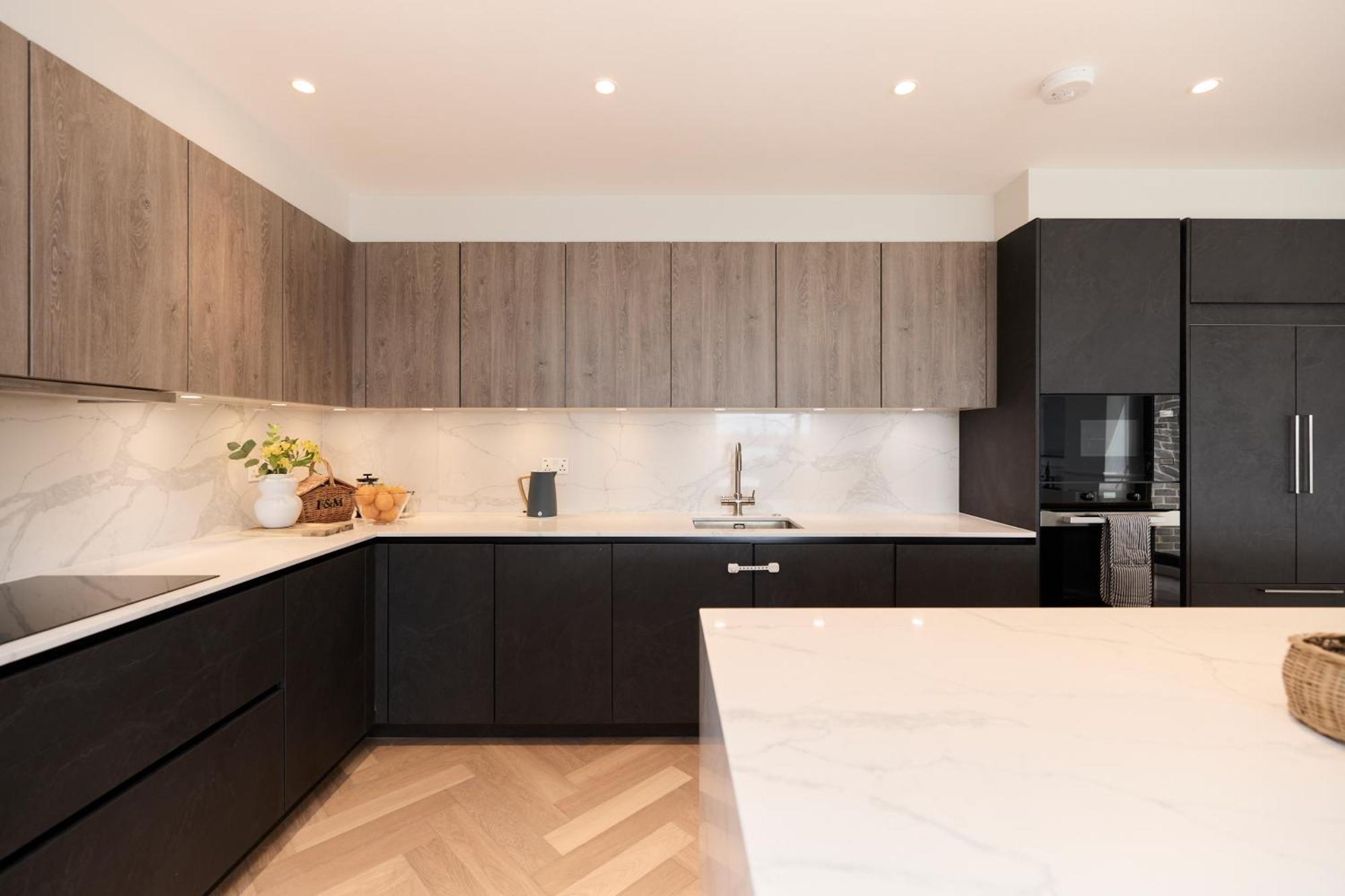 The Temple Fortune Crib - Lovely 3bdr House With Balcony Apartamento *