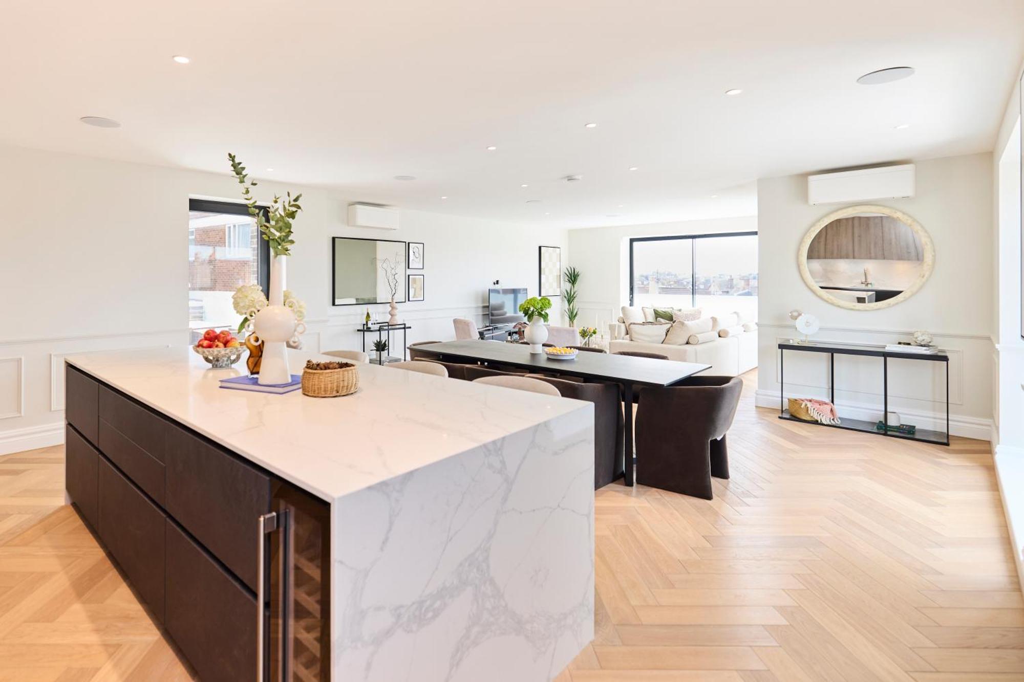 The Temple Fortune Crib - Lovely 3bdr House With Balcony Londres