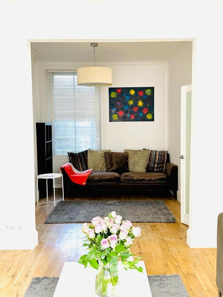 Apartment Spacious City Eye, Westminster, Big Ben, Vauxhall Station