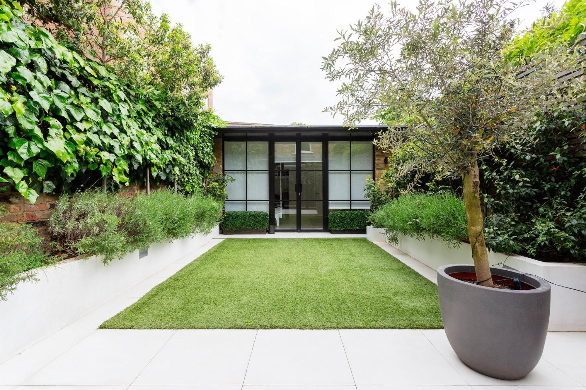 Veeve - Phenomenal In Fulham *