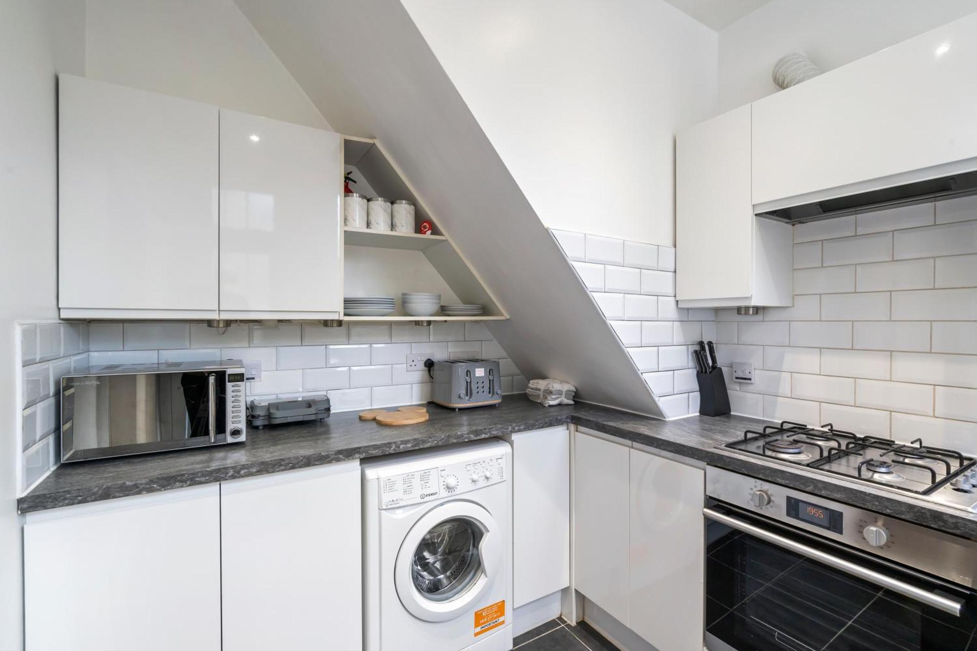 Modern 3 Bedroom In Wimbeldon Park Apartamento *