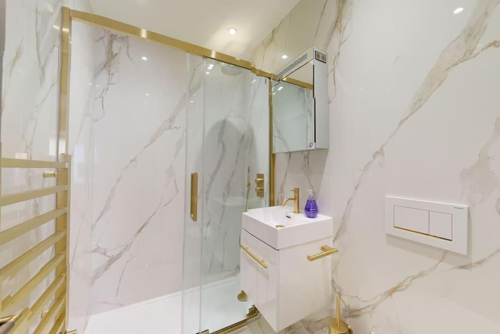 Apartment Amazing Newly Refurbished Mews House In W1