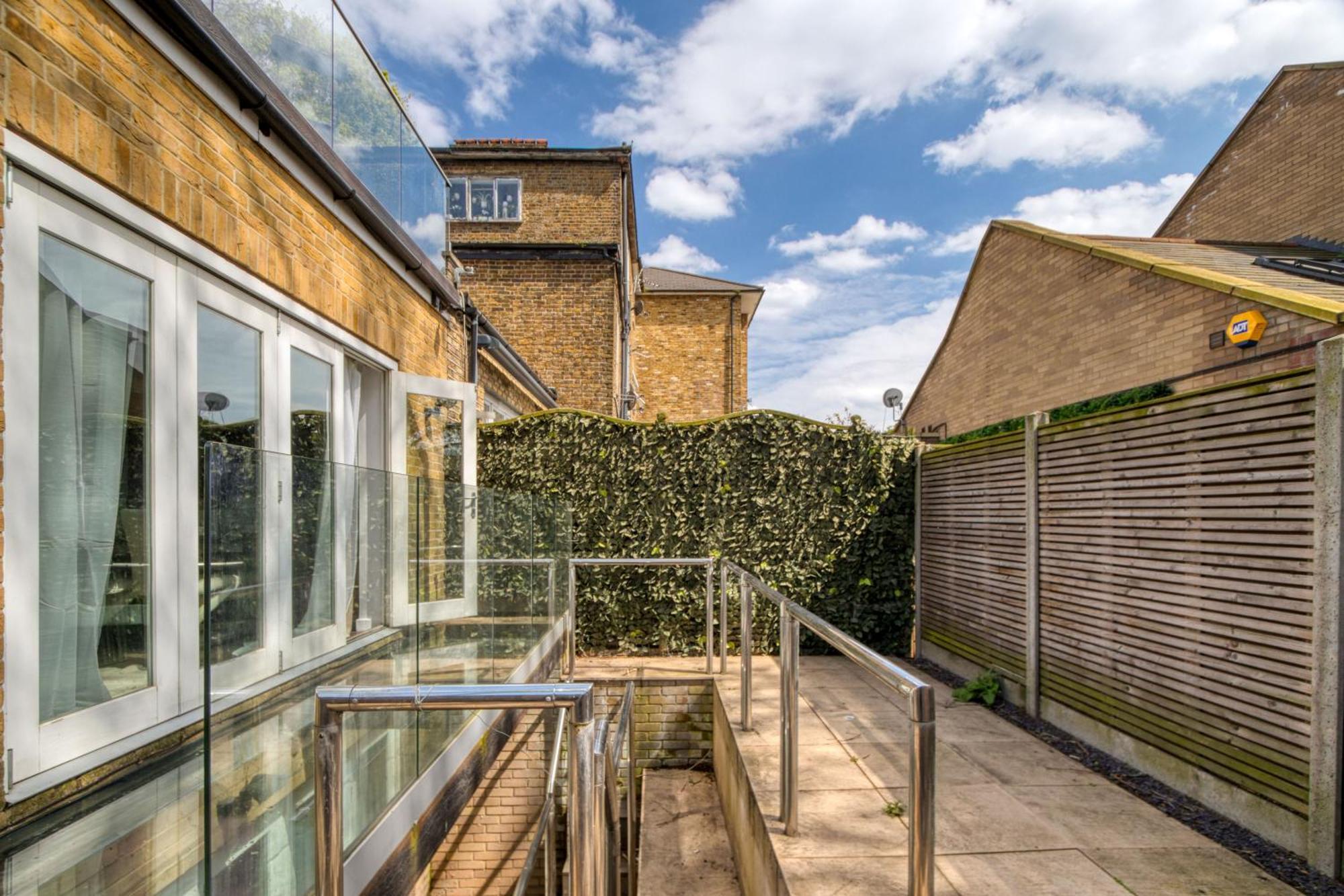 4 Bedroom House In Chiswick- Elegance & Serenity Apartamento