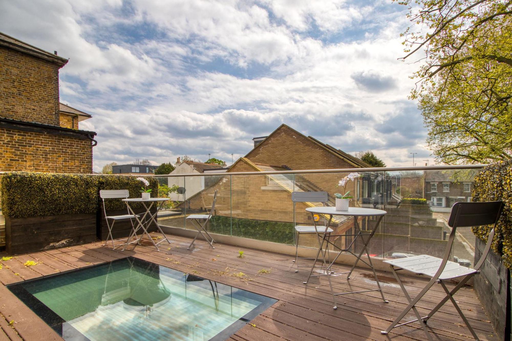 4 Bedroom House In Chiswick- Elegance & Serenity Londres