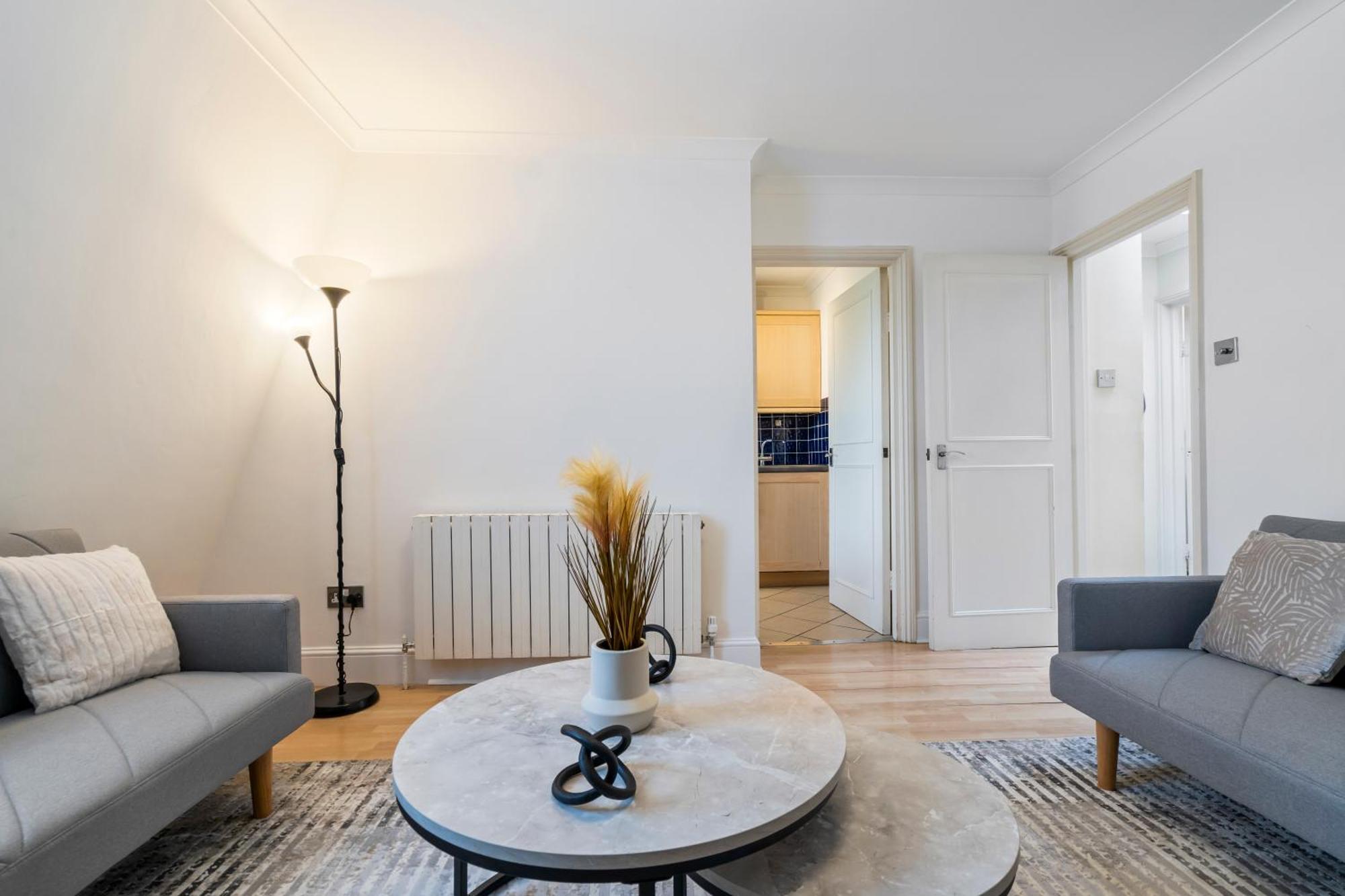 Apartment Maida Vale 2 Bedroom Flat *