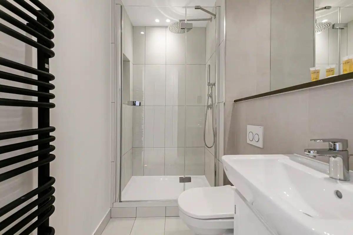 Apartment Luxury Flat With View Battersea Pass The Keys *
