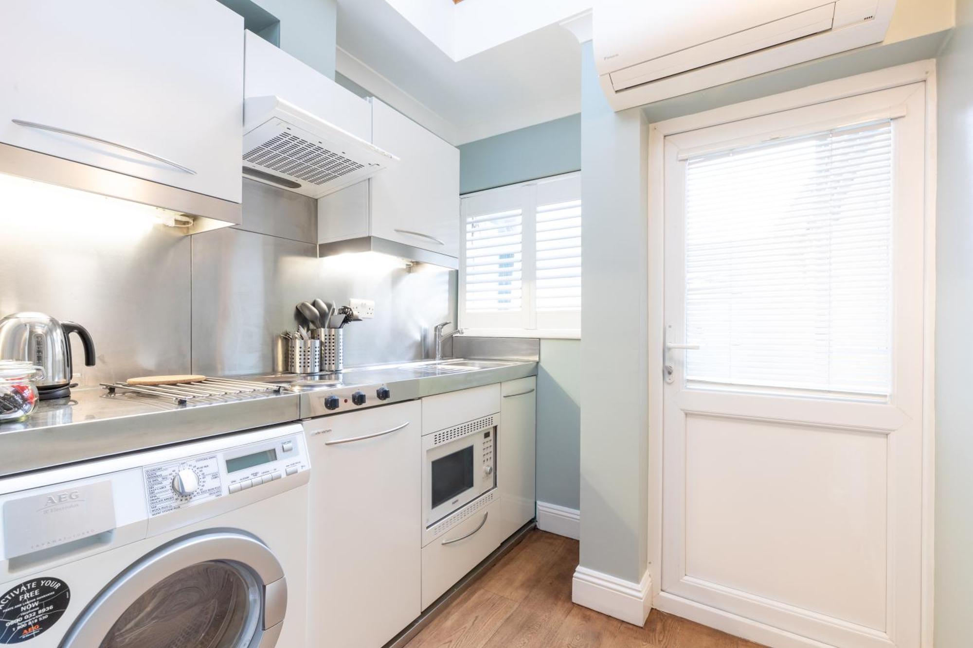 Sw1 London