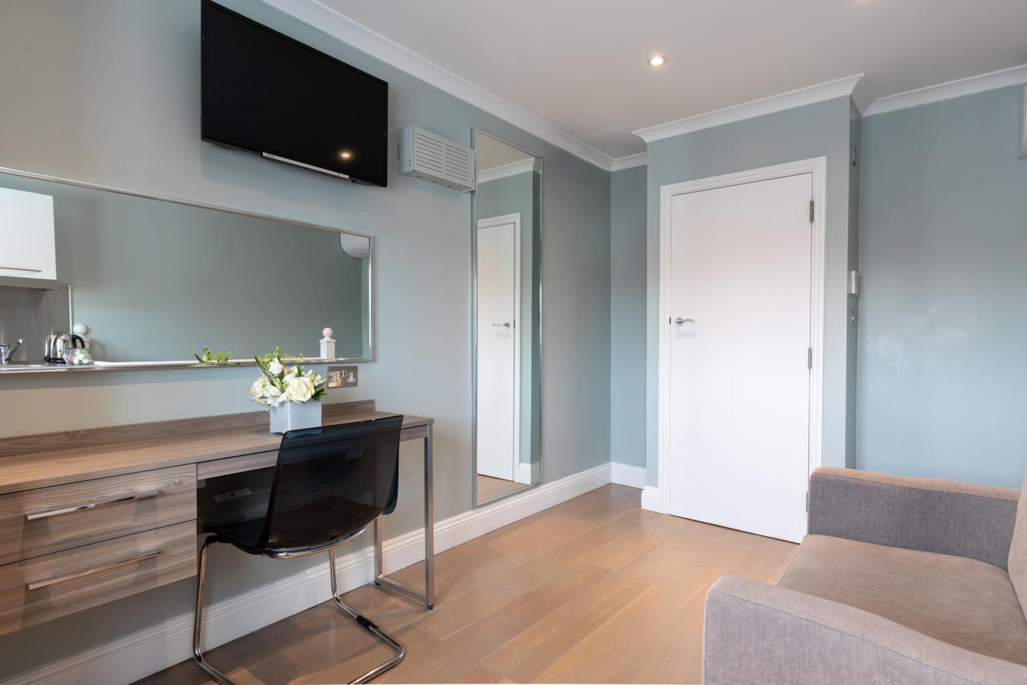 Apartment Sw1 *