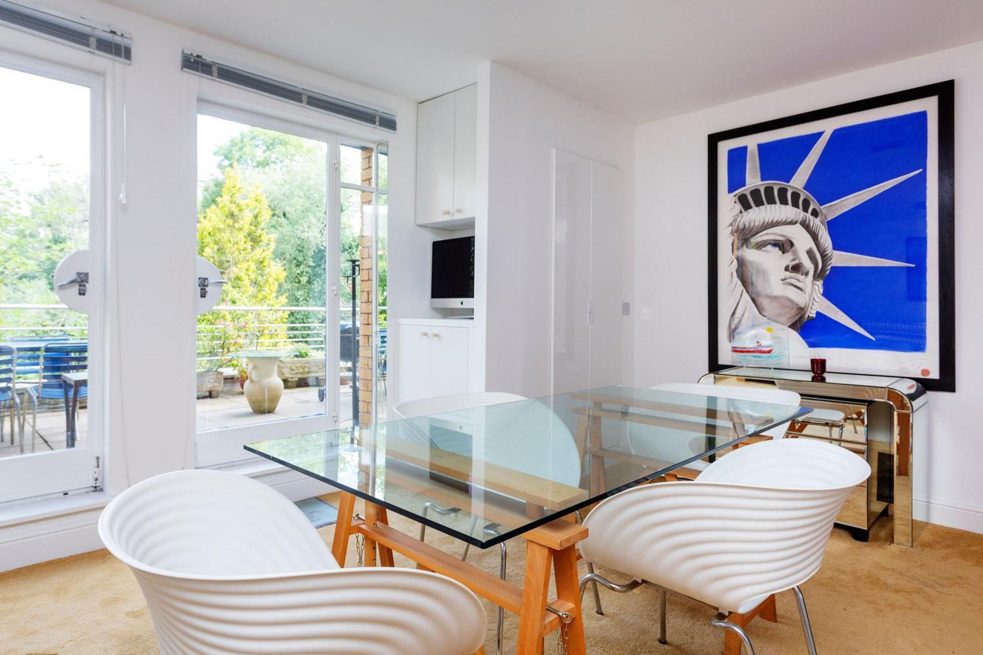 Apartment Veeve - Canalside Comfort