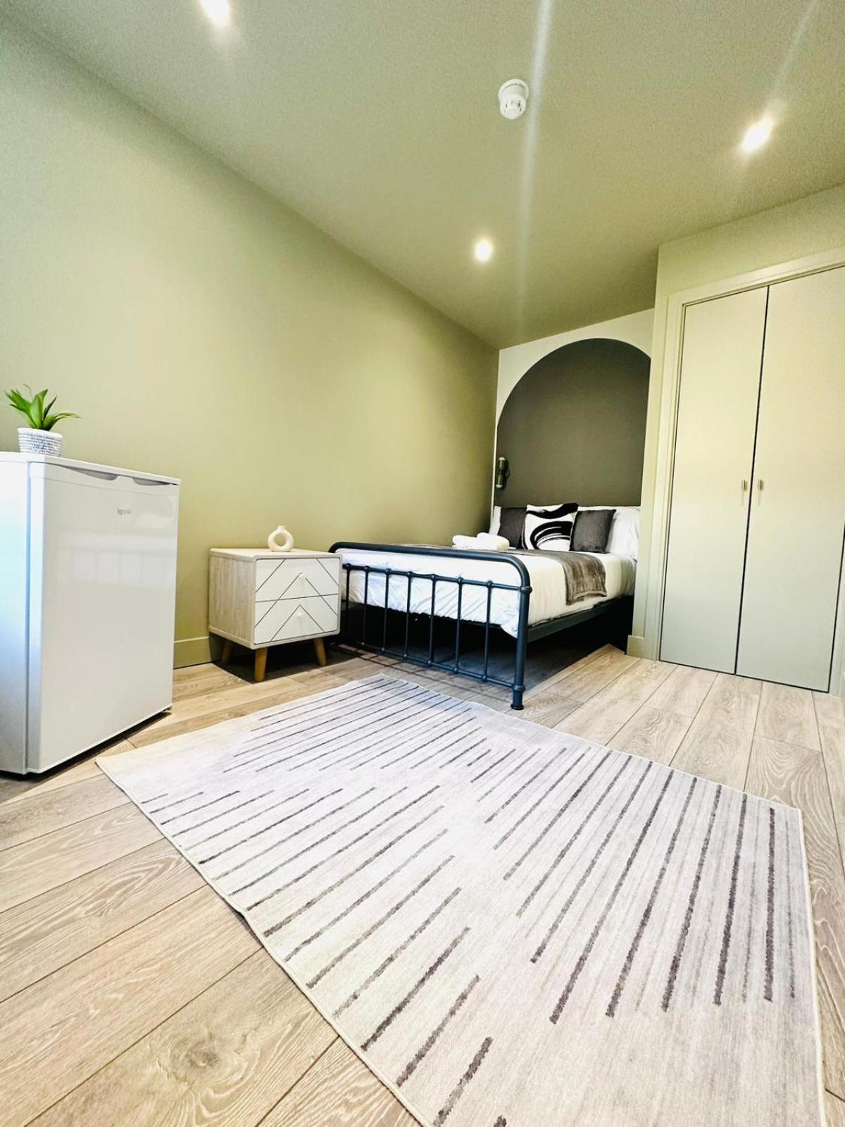 Aparthotel Boutique Ensuite Like *