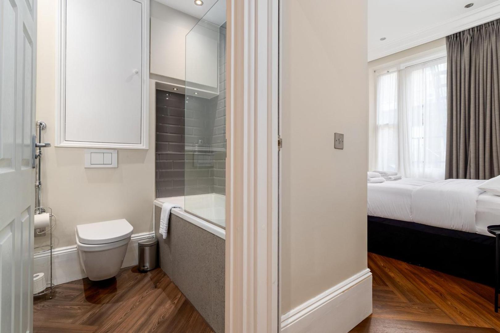 1br Gem In The Heart Of Covent Garden With Aircon Apartment London