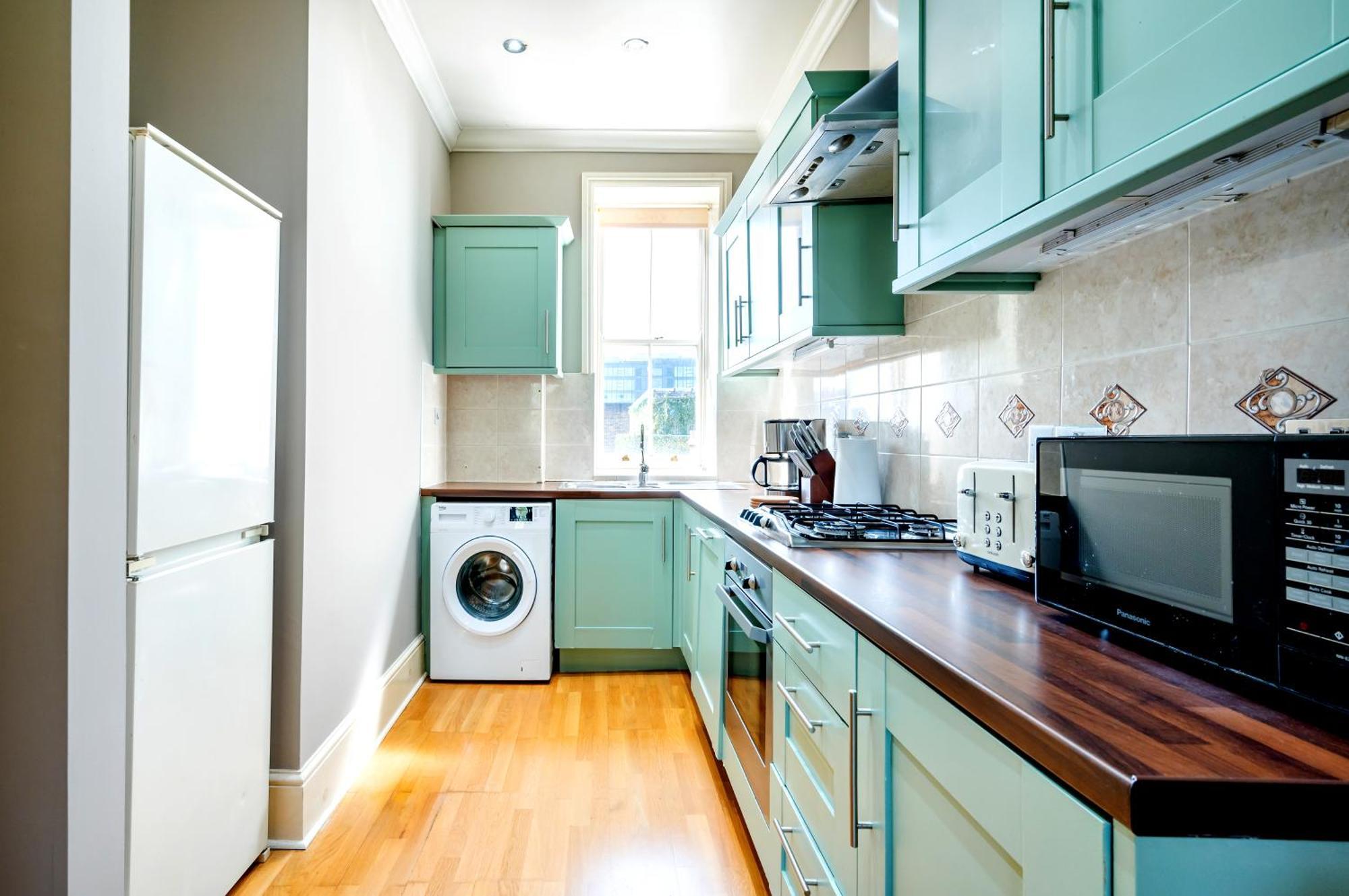 Apartment Large 1 Bedroom In Center Of London
