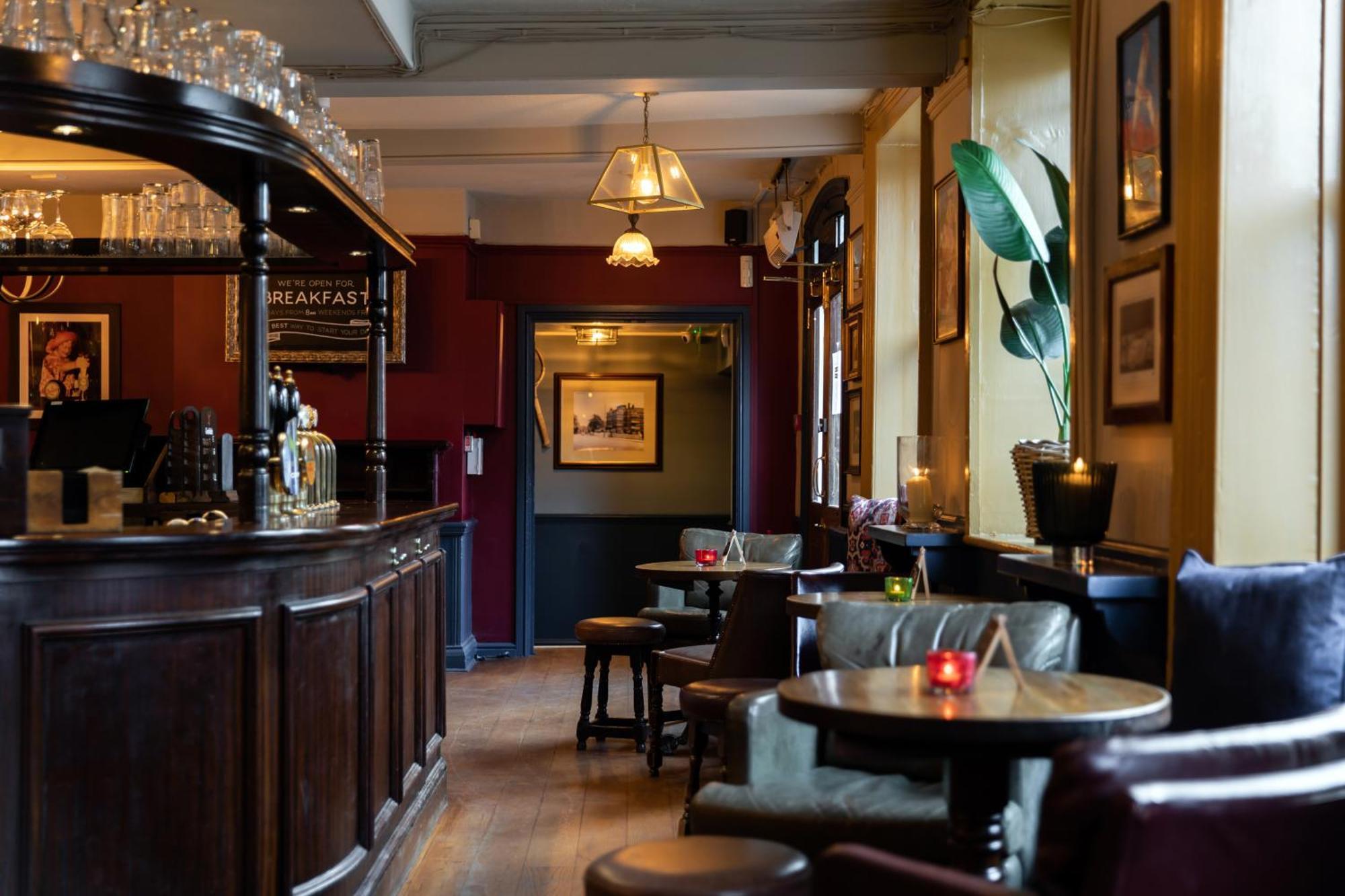 Inn Rose And Crown Hotel