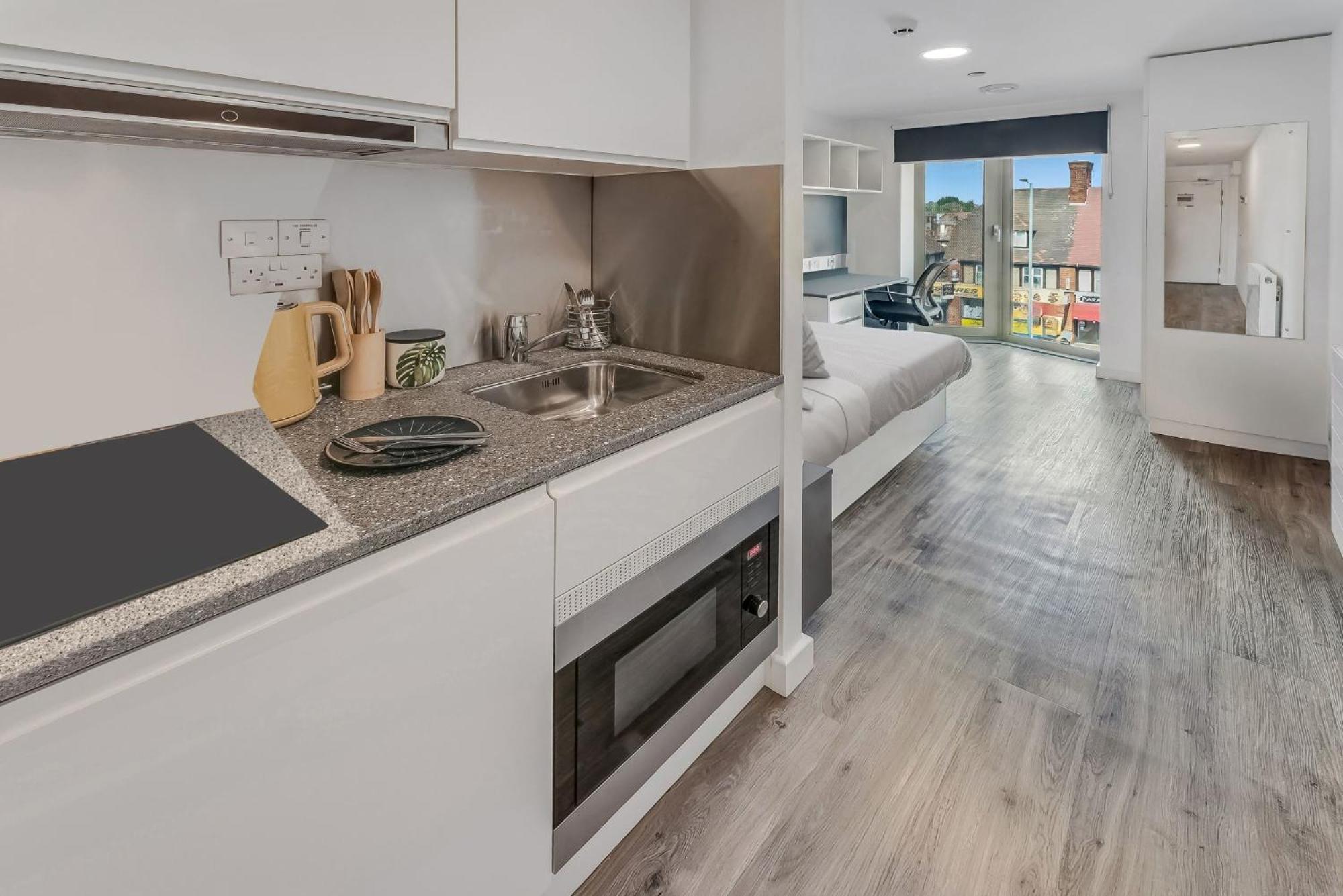 Apartamento Contemporary At Chapter White In