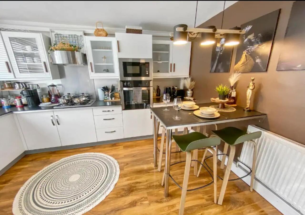 3bed 2bath With Garden Sauna & Hot Tub Holiday home