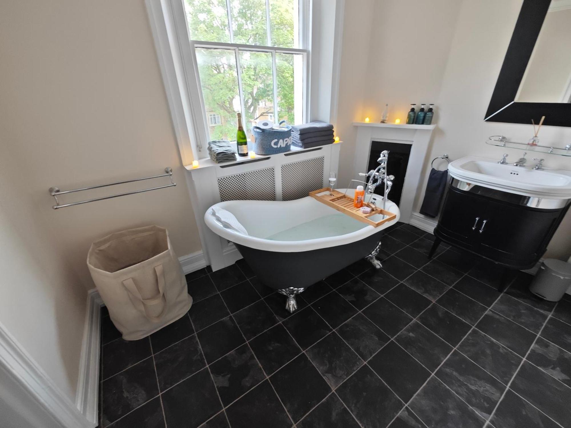 Holiday home Stunning 4 Bedroom Flat In Regent's Park - Abbey Rd