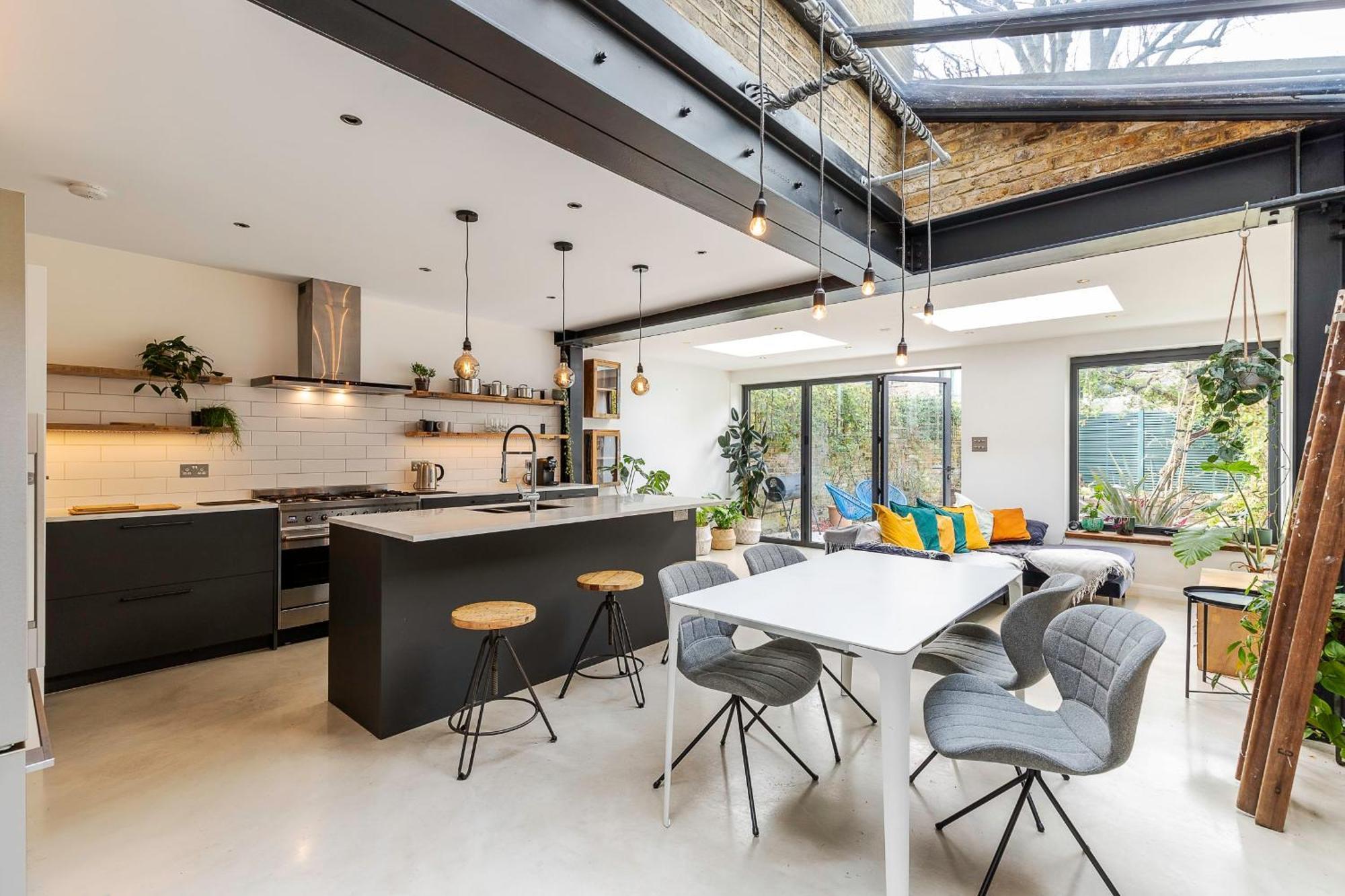 Spacious And Charming Brixton Apartamento Londres