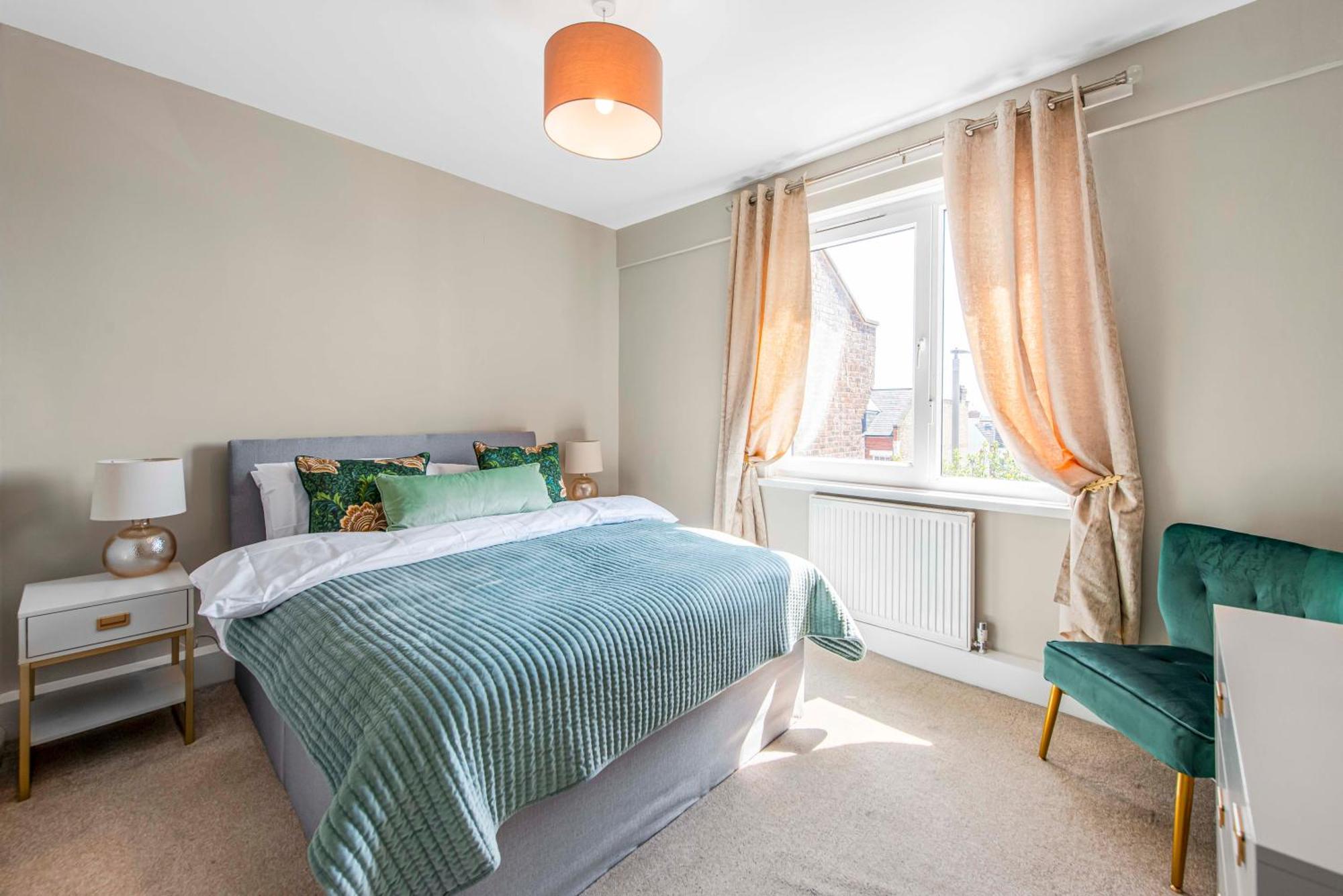 Match Point Flat: 2-bed Flat By Wimbledon Tennis Club Apartment *