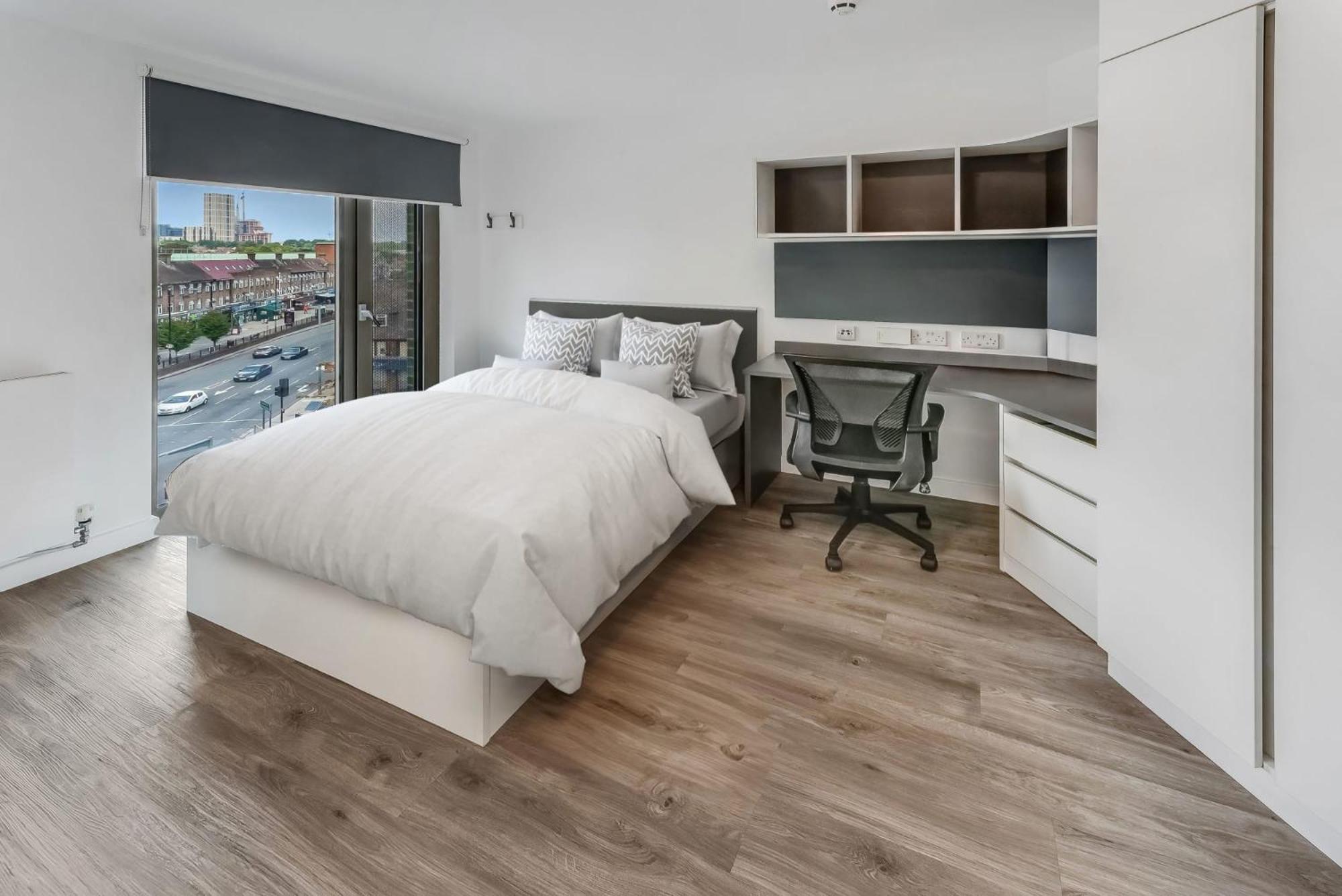 Contemporary At Chapter White In Apartamento Londres